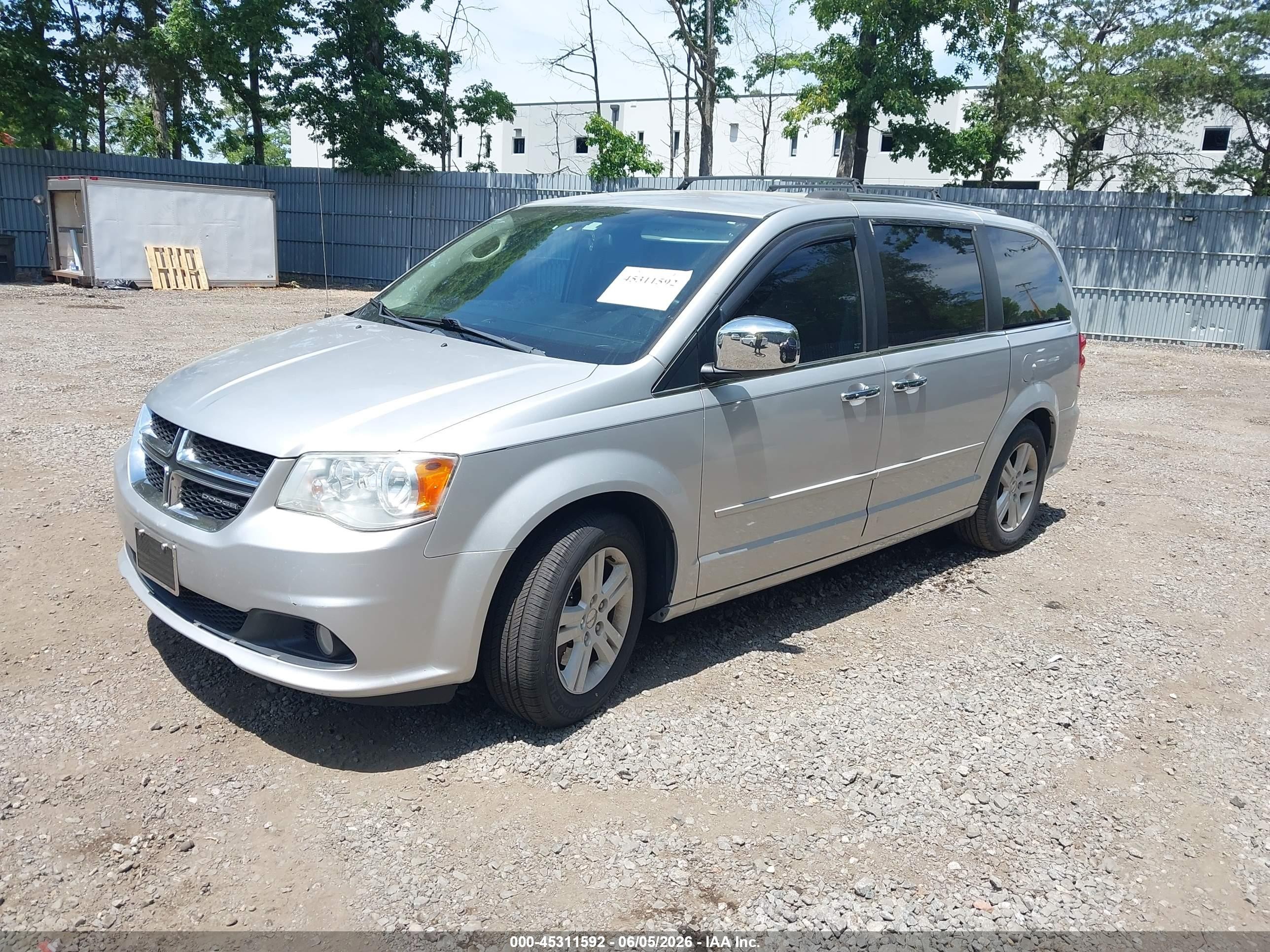 2012 Dodge Grand Caravan Crew Серебряный vin: 2C4RDGDG9CR235793