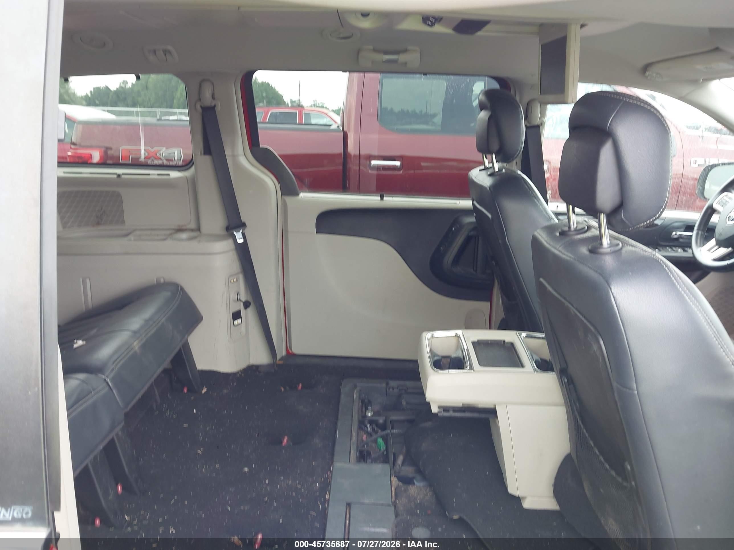 2013 Dodge Grand Caravan Crew Red vin: 2C4RDGDG9DR532581