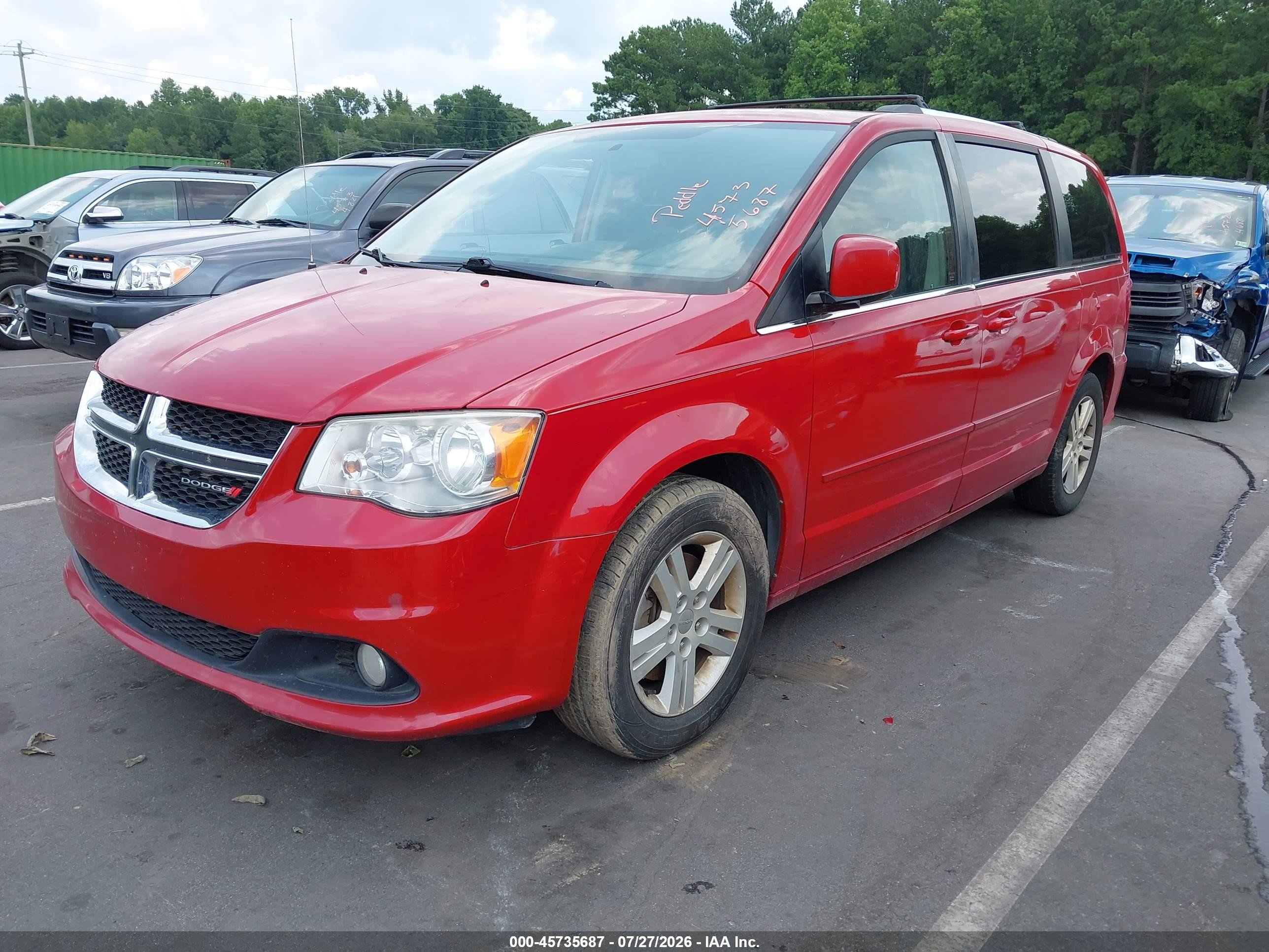 2013 Dodge Grand Caravan Crew Red vin: 2C4RDGDG9DR532581