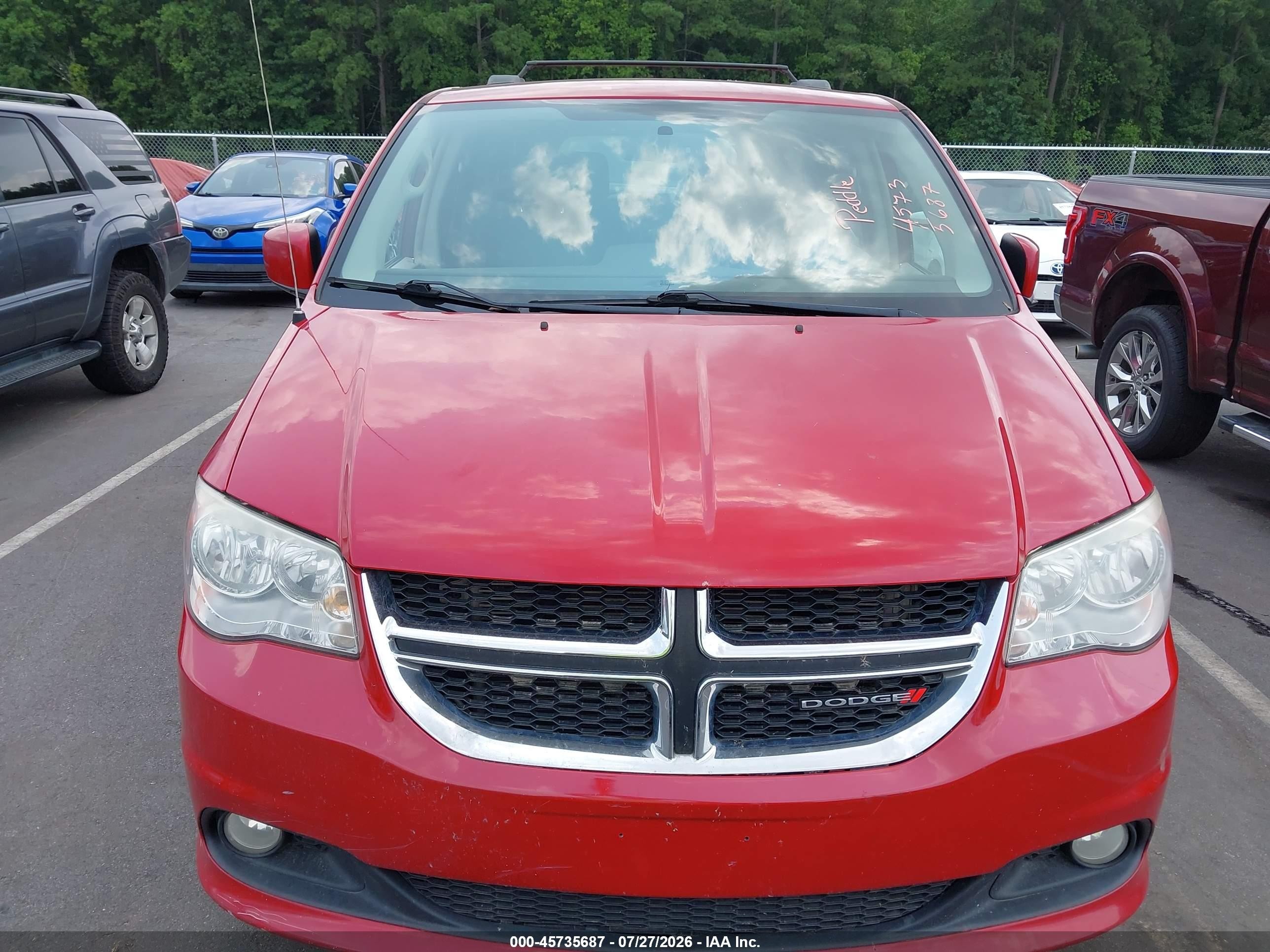 2013 Dodge Grand Caravan Crew Red vin: 2C4RDGDG9DR532581