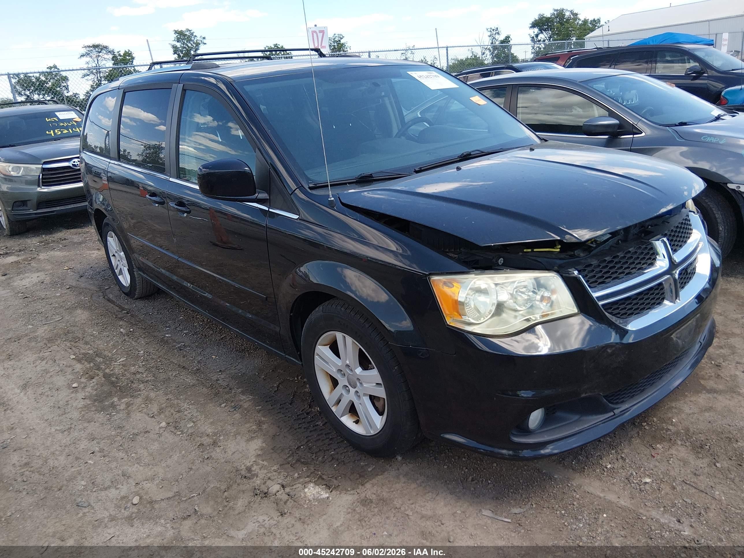 2013 Dodge Grand Caravan Crew Black vin: 2C4RDGDG9DR649688