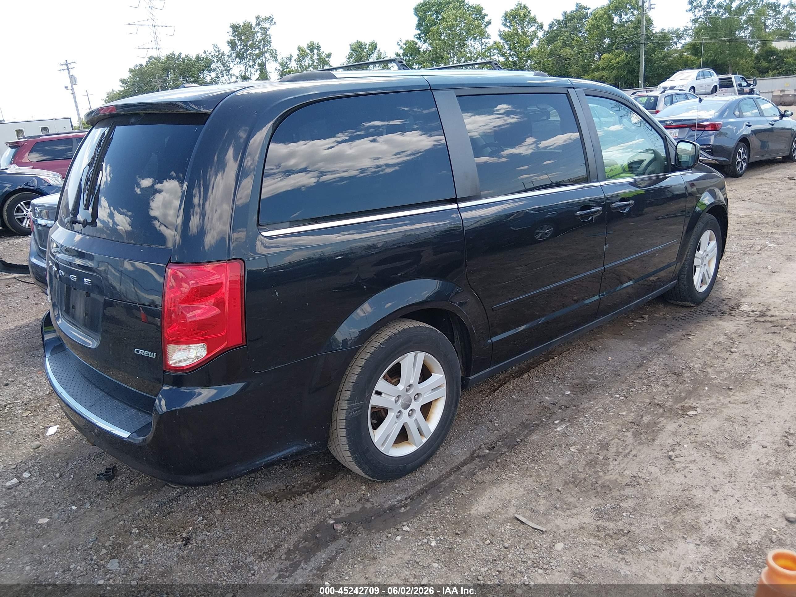 2013 Dodge Grand Caravan Crew Black vin: 2C4RDGDG9DR649688