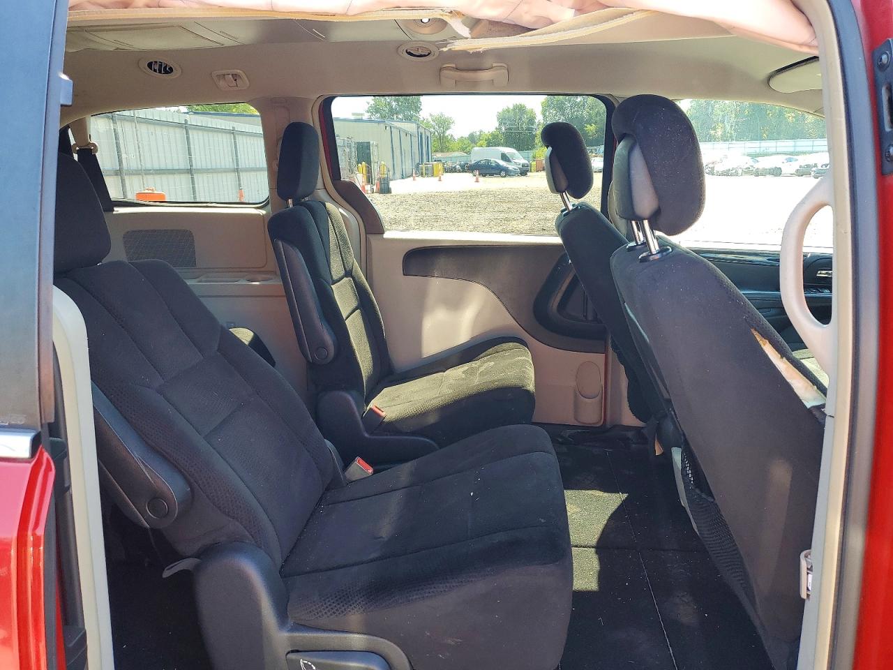 2012 Dodge Grand Caravan Crew Red vin: 2C4RDGDGXCR321694