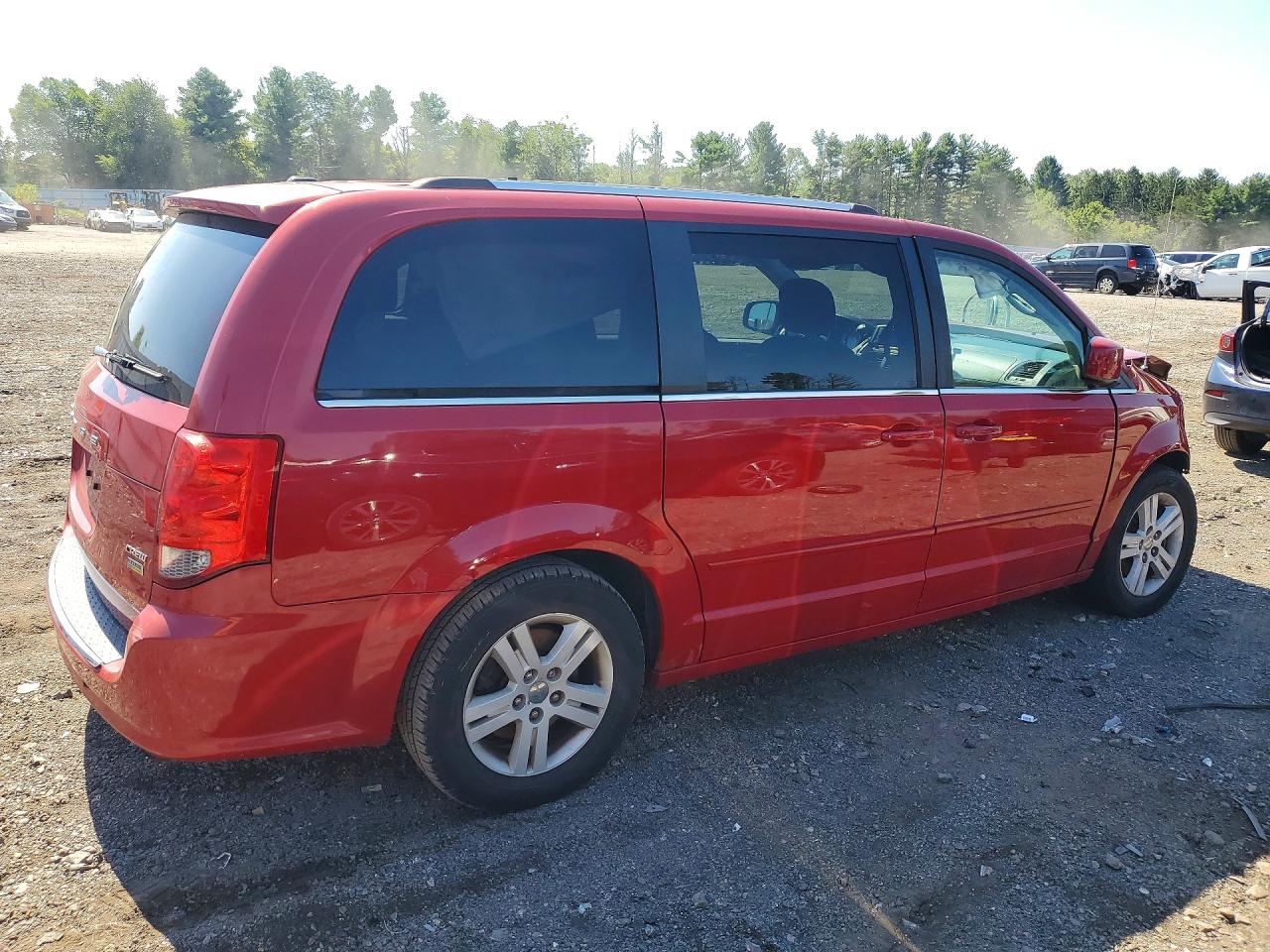 2012 Dodge Grand Caravan Crew Red vin: 2C4RDGDGXCR321694
