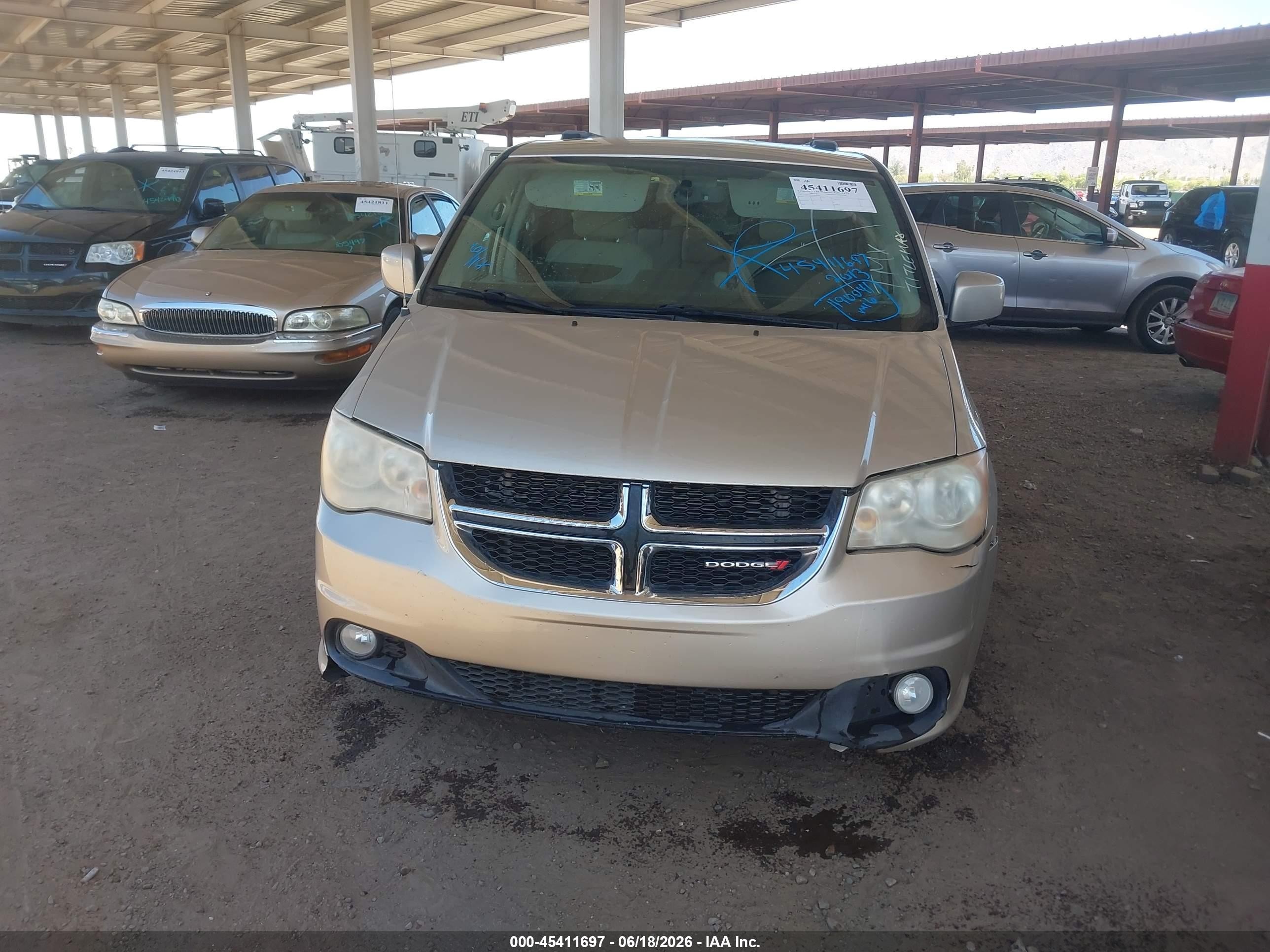 2013 Dodge Grand Caravan Crew Brown vin: 2C4RDGDGXDR506586