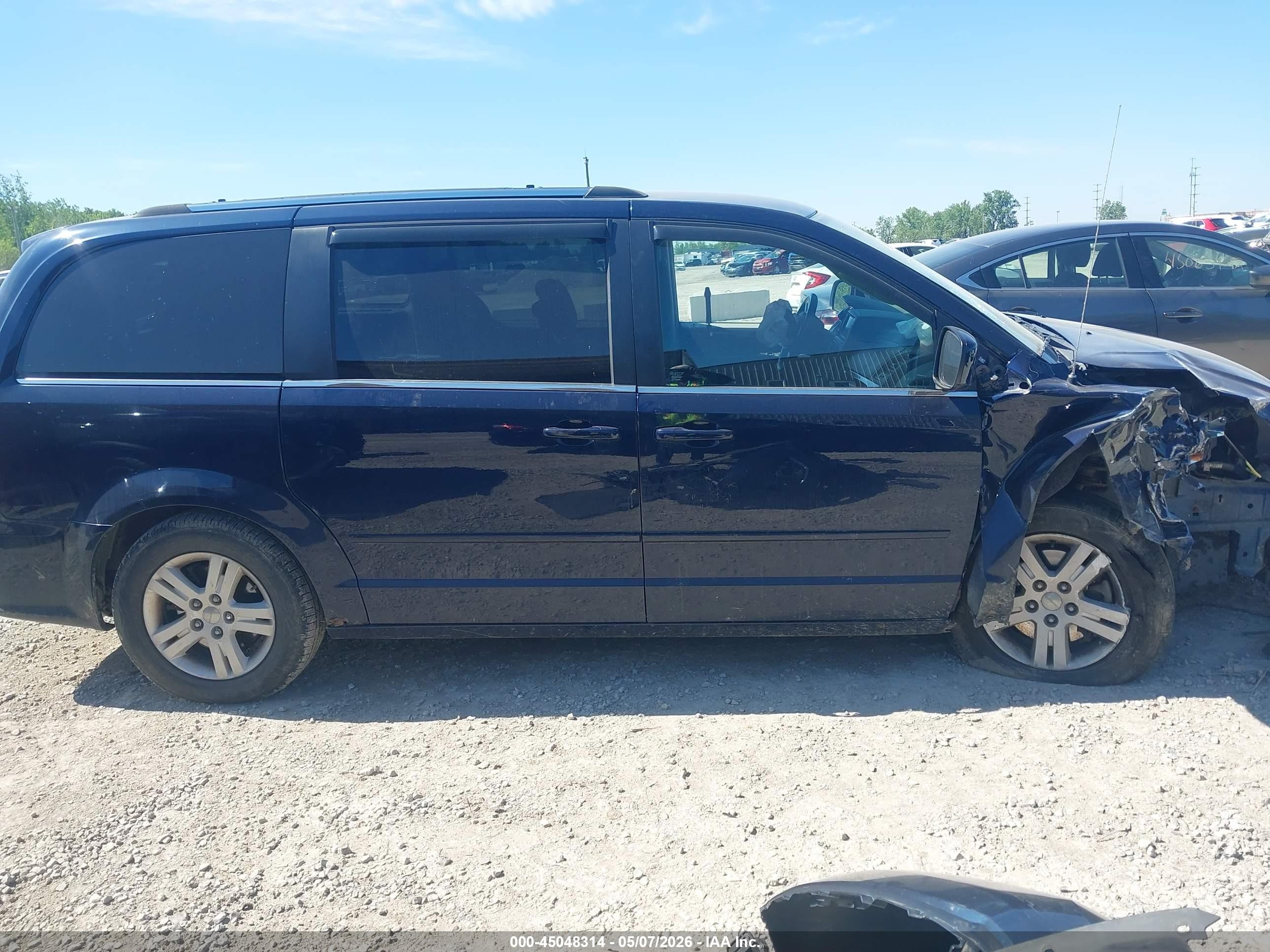 2013 Dodge Grand Caravan Crew Blue vin: 2C4RDGDGXDR572894