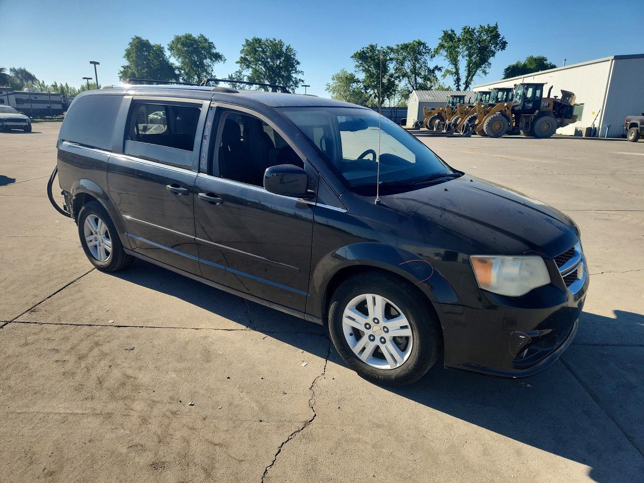 2013 Dodge Grand Caravan Crew Black vin: 2C4RDGDGXDR586343