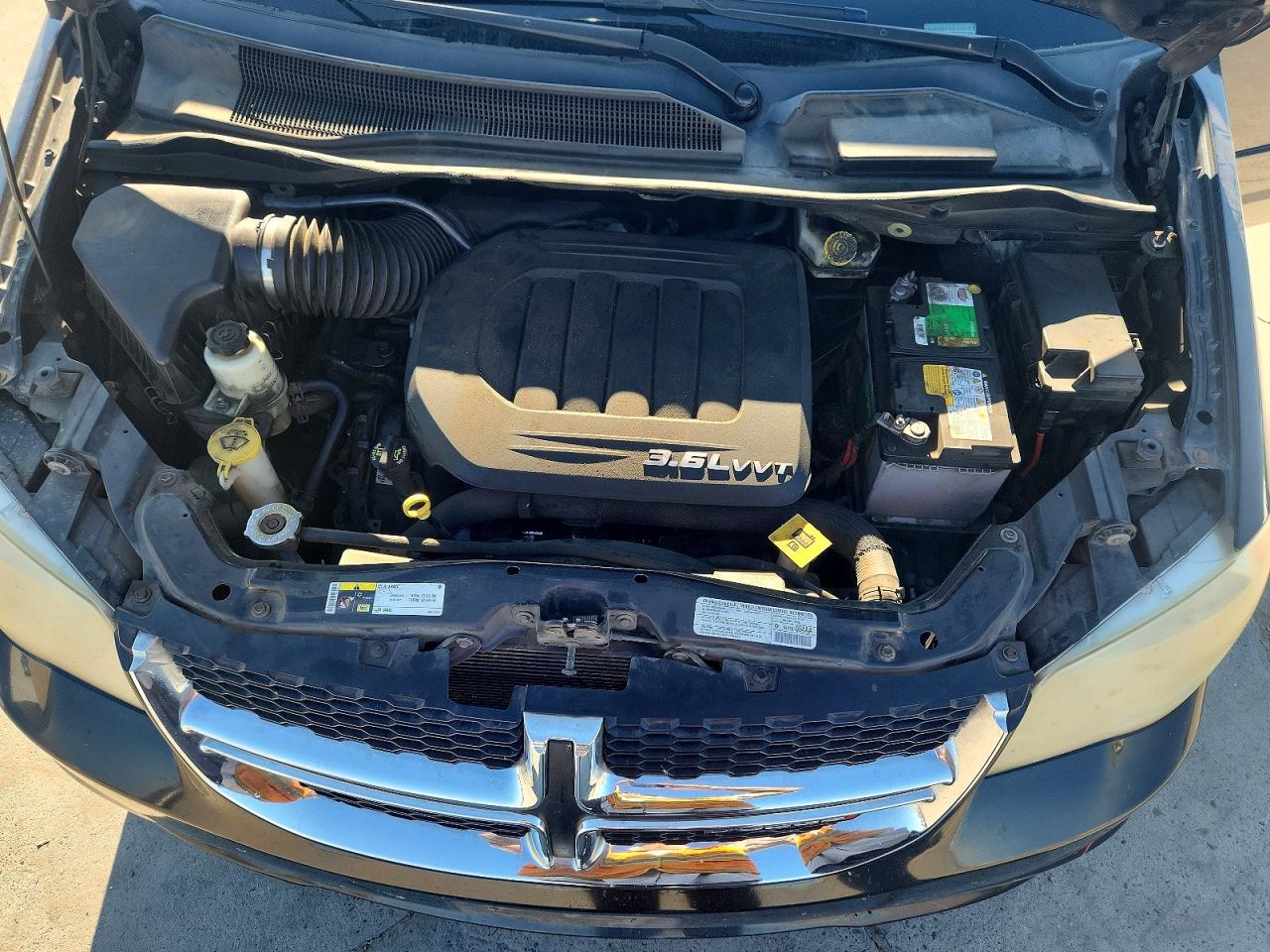 2013 Dodge Grand Caravan Crew Black vin: 2C4RDGDGXDR586343
