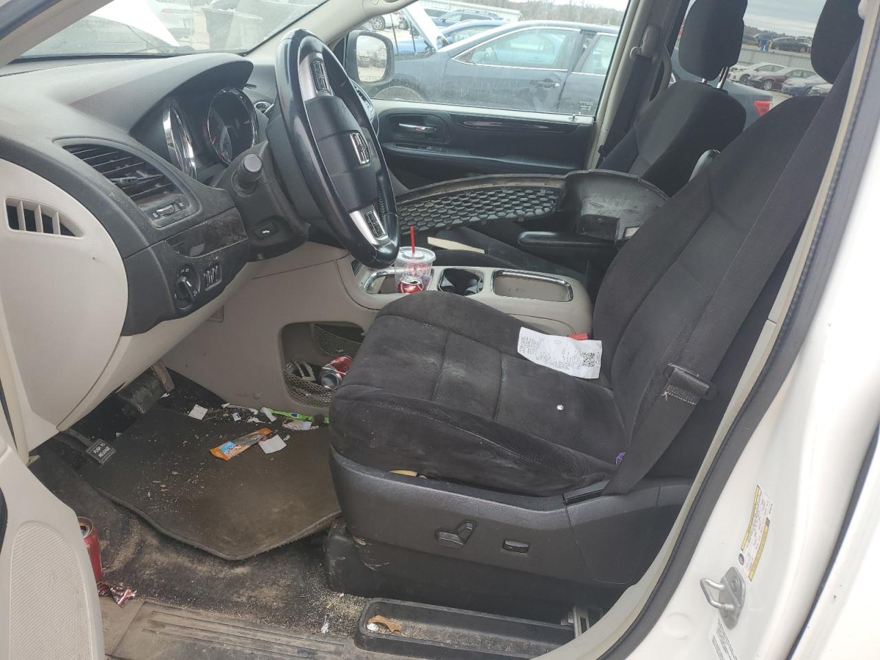 2013 Dodge Grand Caravan Crew White vin: 2C4RDGDGXDR782170