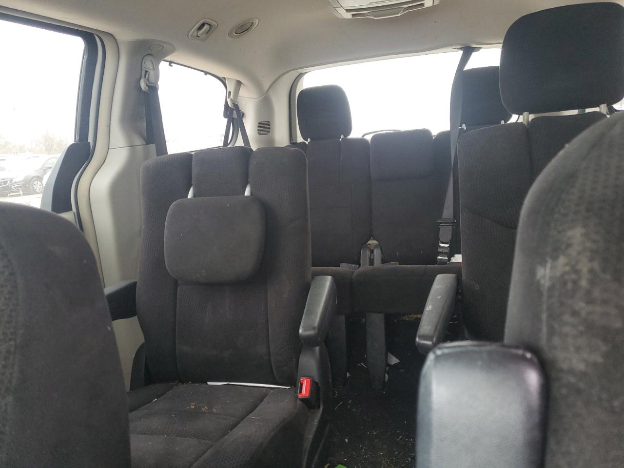 2013 Dodge Grand Caravan Crew White vin: 2C4RDGDGXDR782170