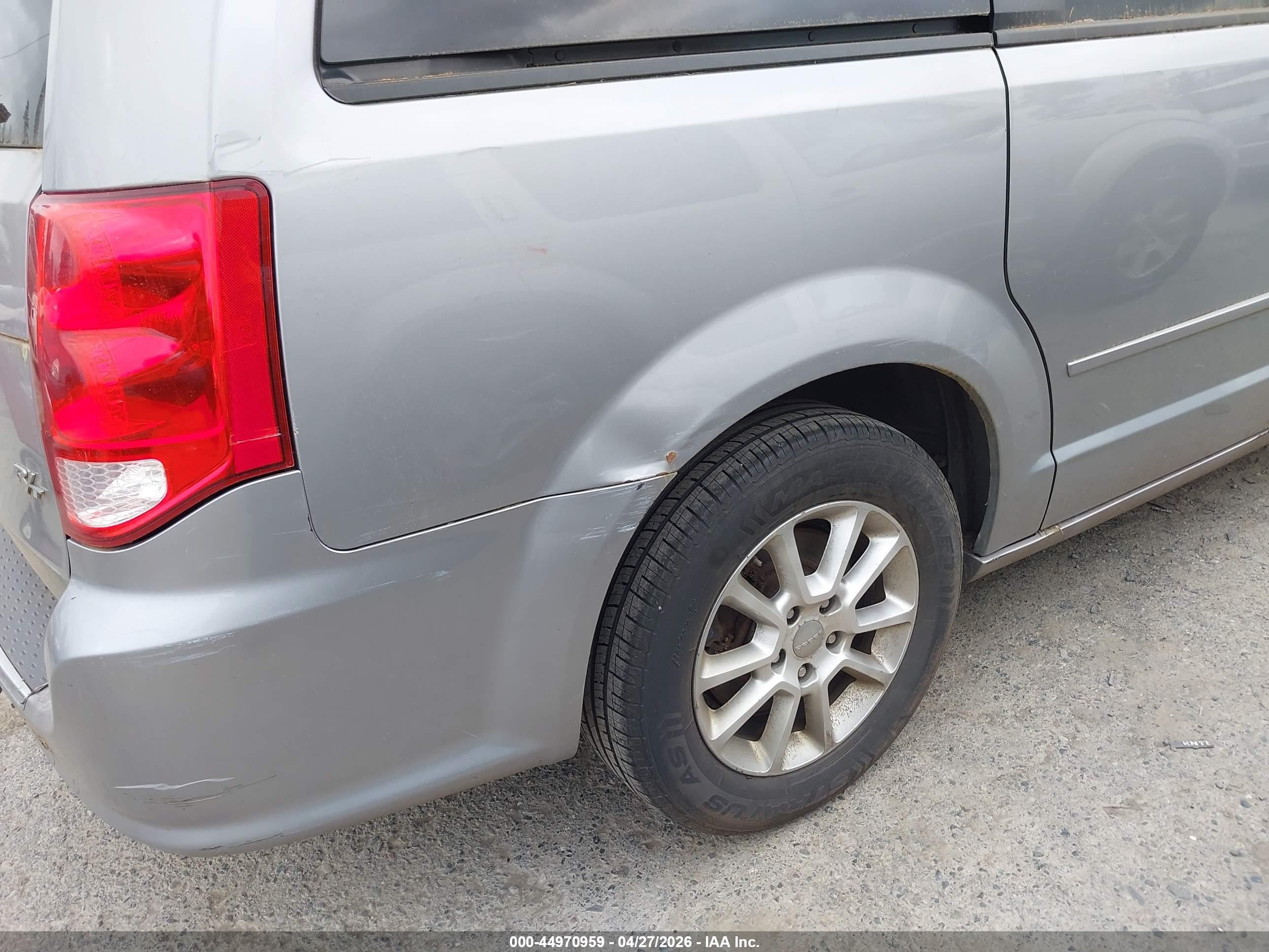 2013 Dodge Grand Caravan R/t Silver vin: 2C4RDGEG0DR546545