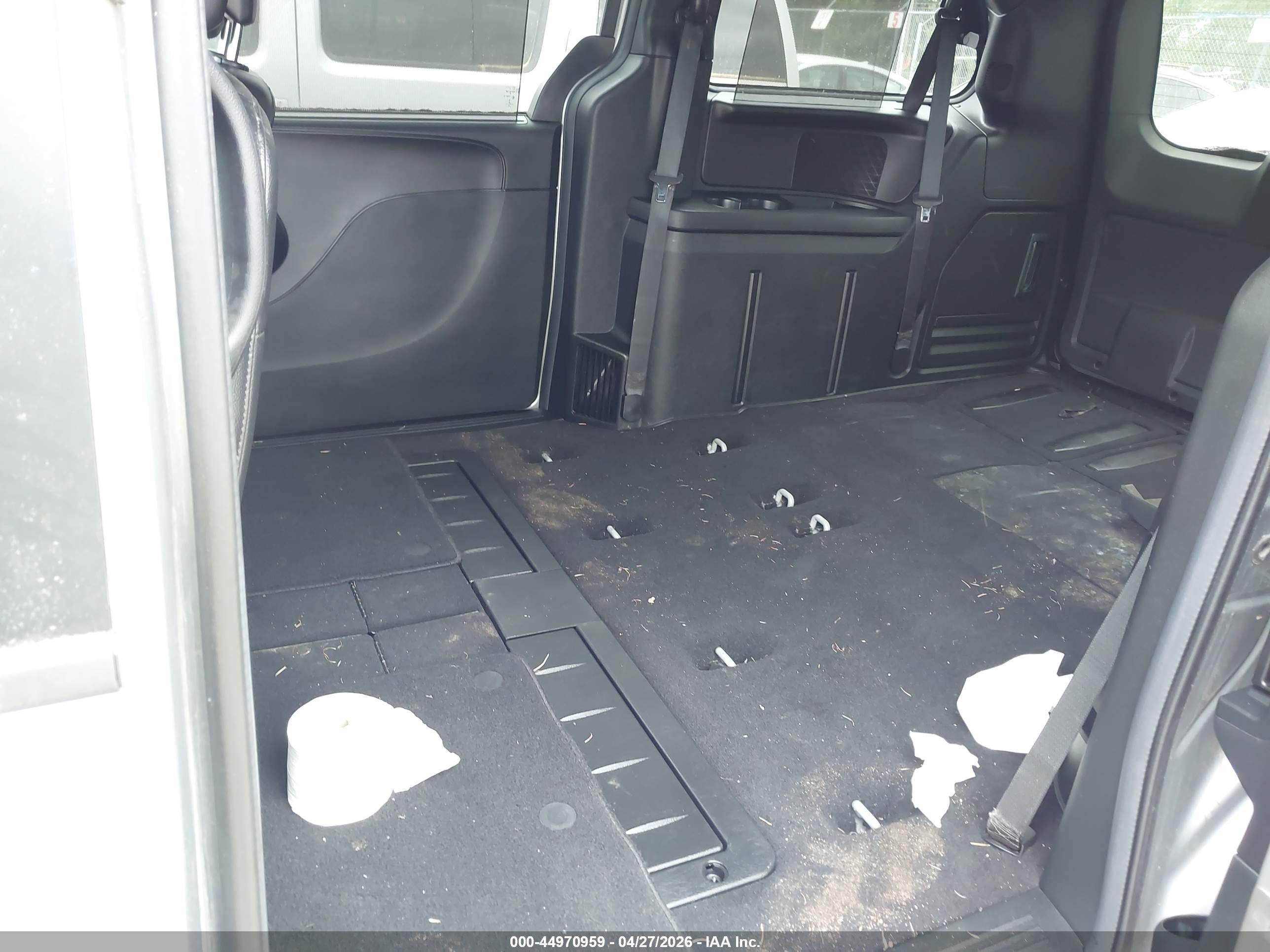 2013 Dodge Grand Caravan R/t Silver vin: 2C4RDGEG0DR546545