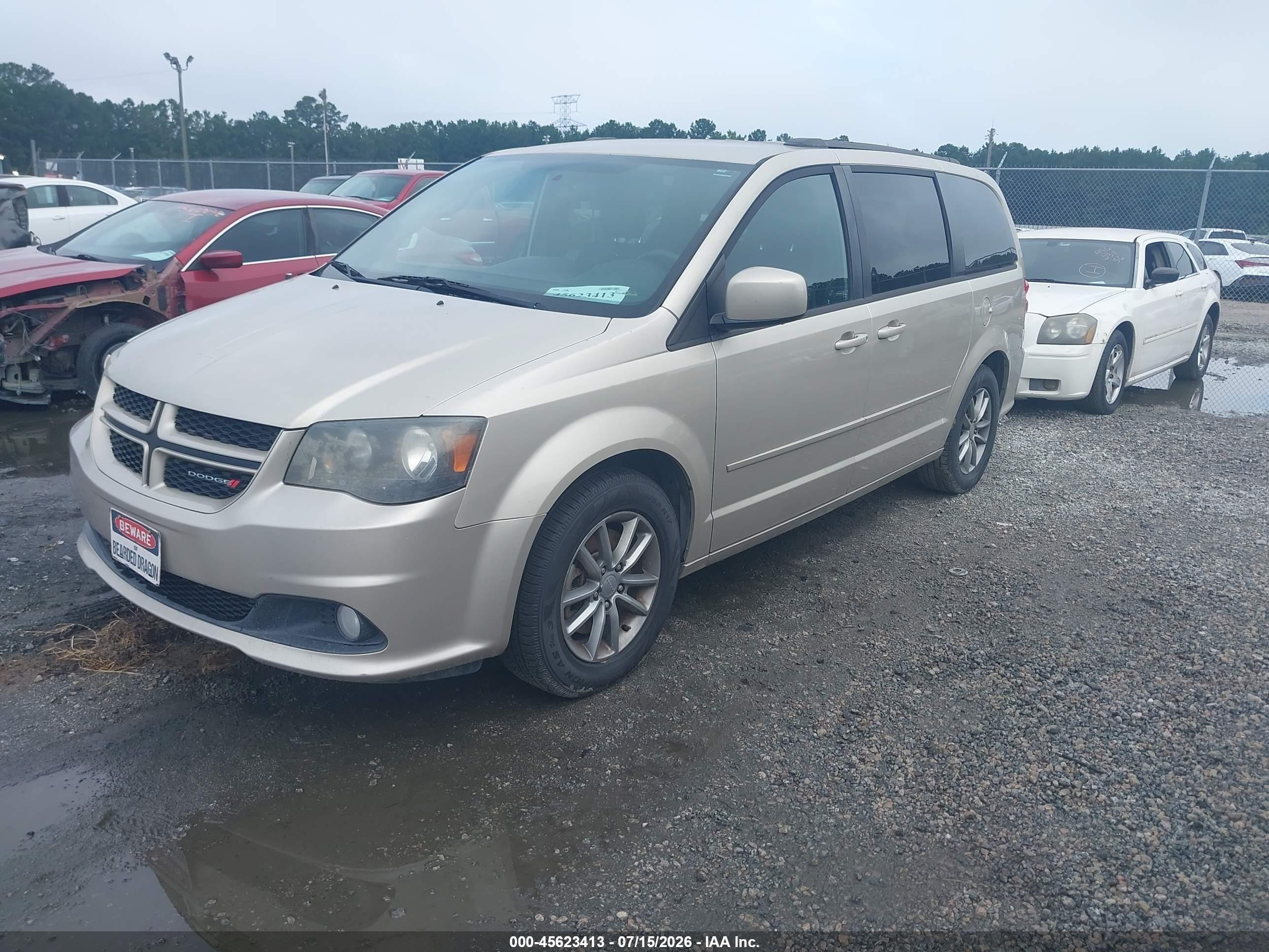 2014 Dodge Grand Caravan R/t Champagne vin: 2C4RDGEG0ER431770