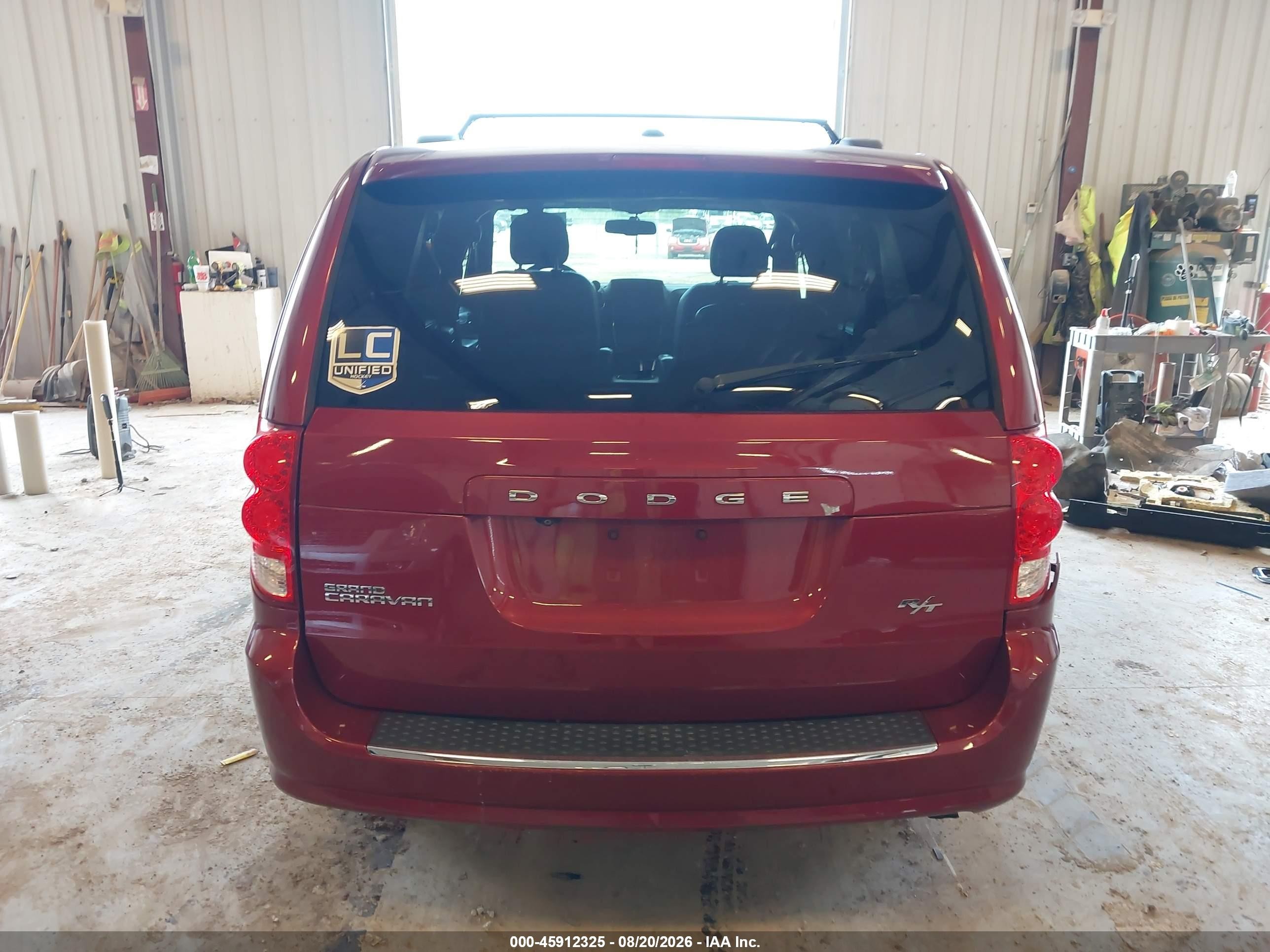2015 Dodge Grand Caravan R/t Red vin: 2C4RDGEG0FR653873