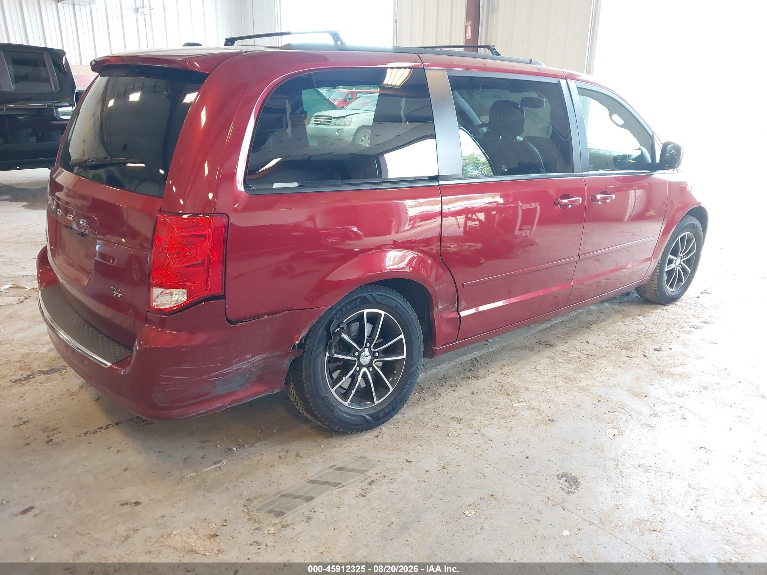 2015 Dodge Grand Caravan R/t Red vin: 2C4RDGEG0FR653873