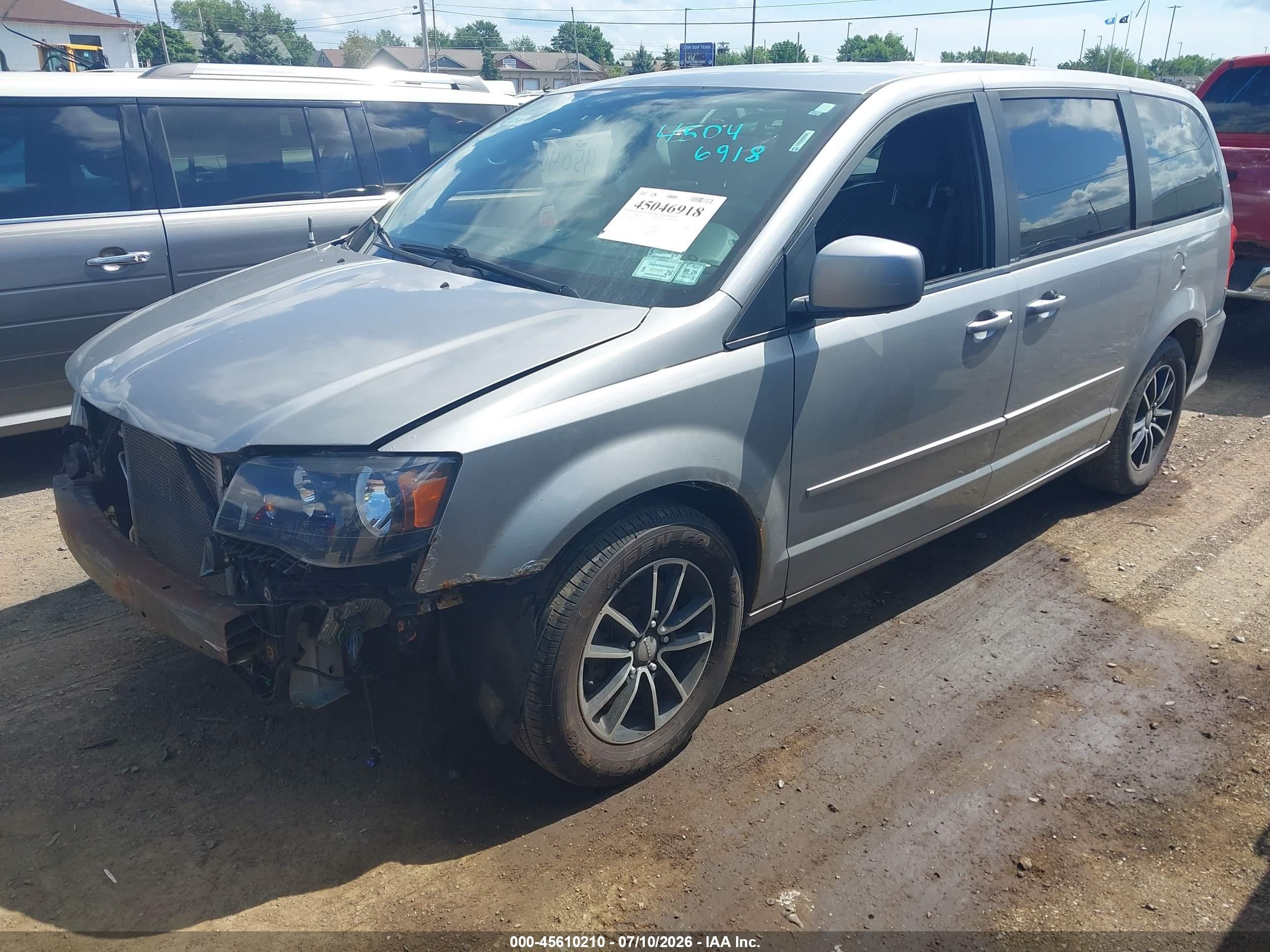 2015 Dodge Grand Caravan R/t Silver vin: 2C4RDGEG1FR558271