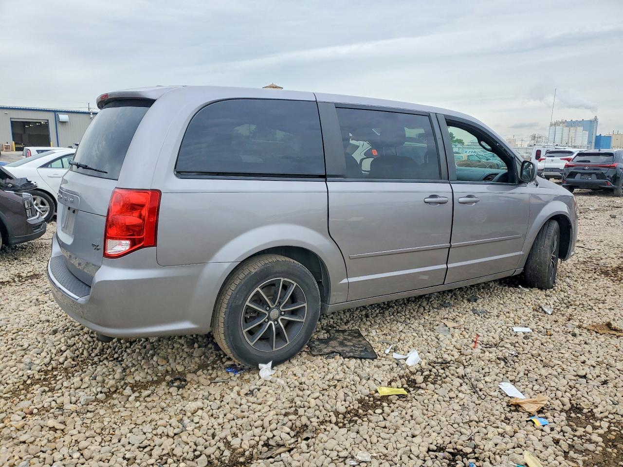 2015 Dodge Grand Caravan R/t Silver vin: 2C4RDGEG1FR570016