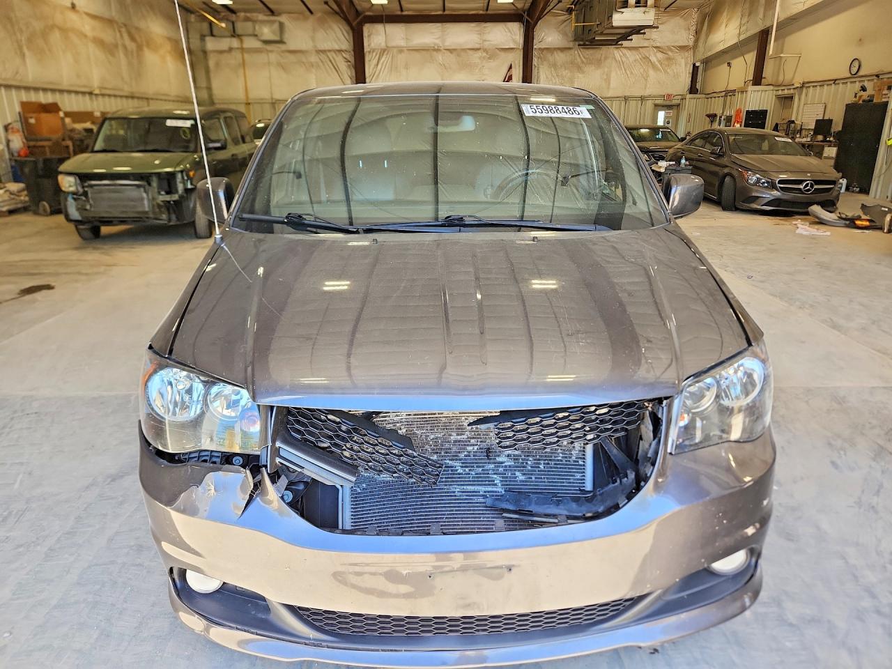 2019 Dodge Grand Caravan Gt Серый vin: 2C4RDGEG1KR716067