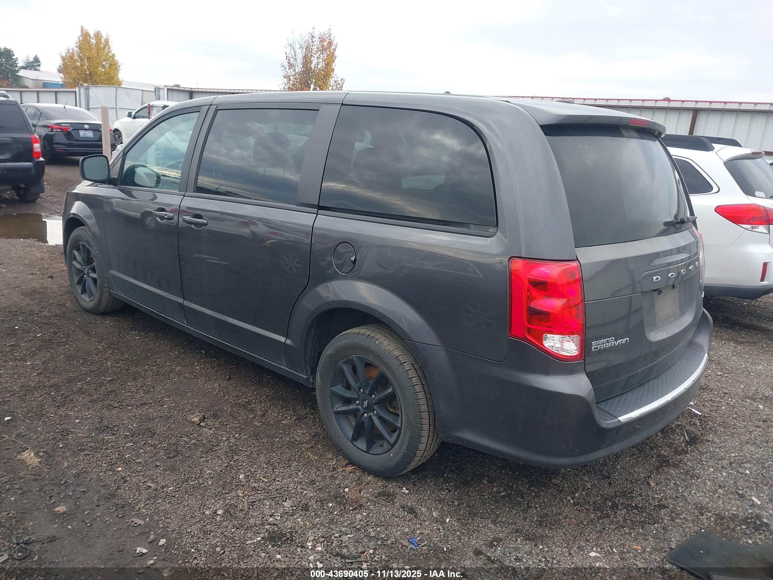 2020 Dodge Grand Caravan Gt Серый vin: 2C4RDGEG1LR199113