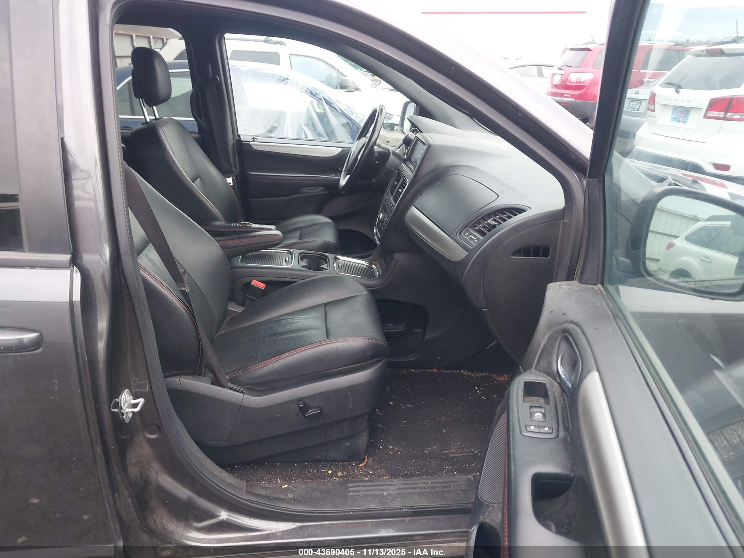 2020 Dodge Grand Caravan Gt Серый vin: 2C4RDGEG1LR199113