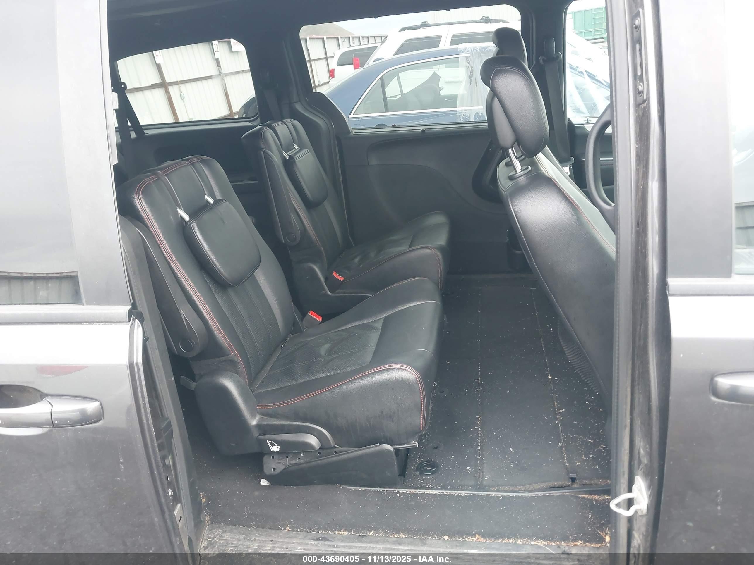 2020 Dodge Grand Caravan Gt Серый vin: 2C4RDGEG1LR199113