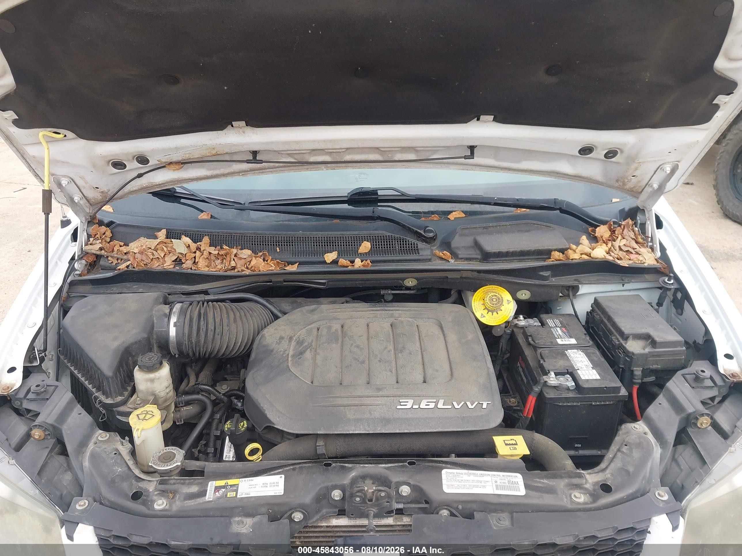 2014 Dodge Grand Caravan R/t Белый vin: 2C4RDGEG2ER248063