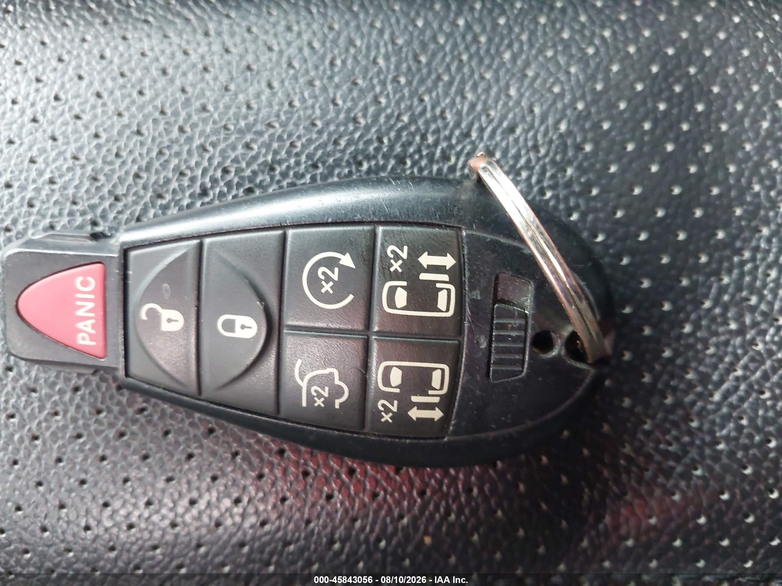 2014 Dodge Grand Caravan R/t Белый vin: 2C4RDGEG2ER248063