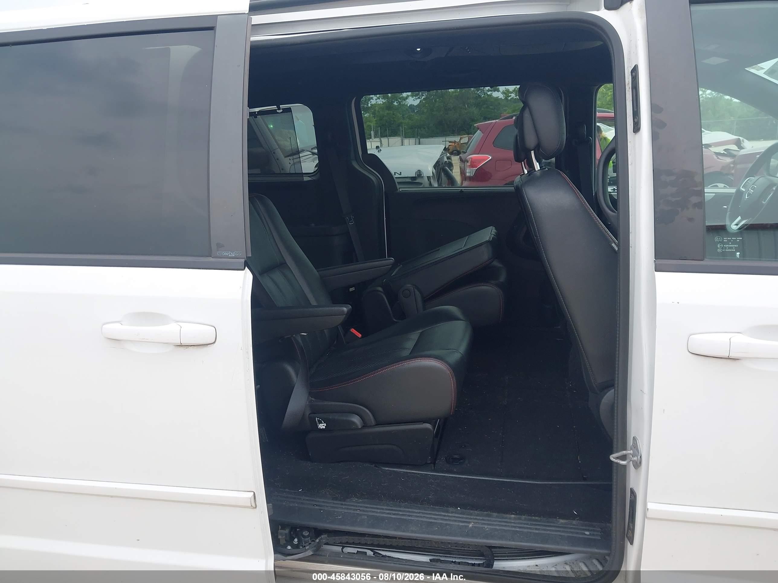 2014 Dodge Grand Caravan R/t Белый vin: 2C4RDGEG2ER248063