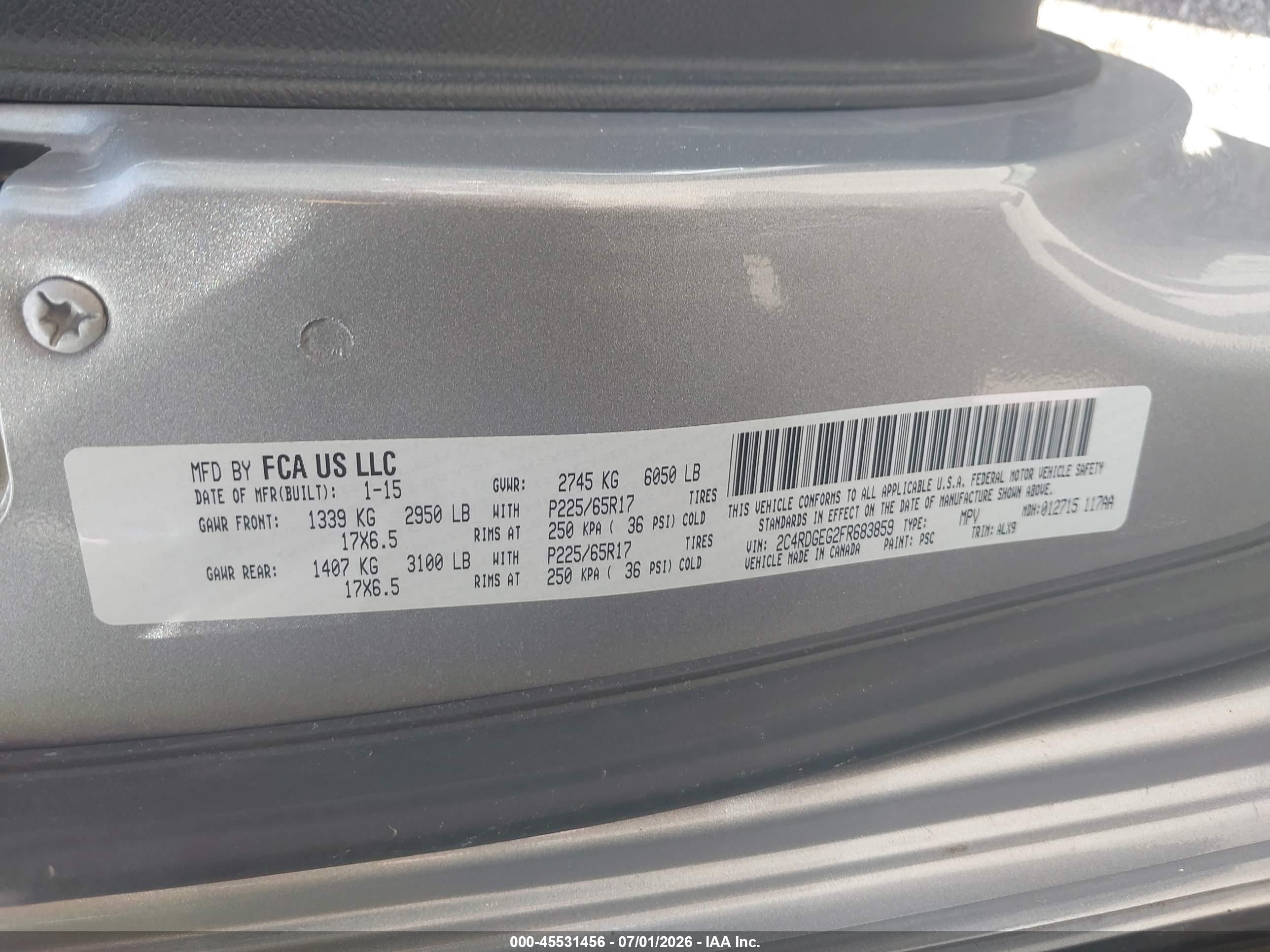 2015 Dodge Grand Caravan R/t Silver vin: 2C4RDGEG2FR683859