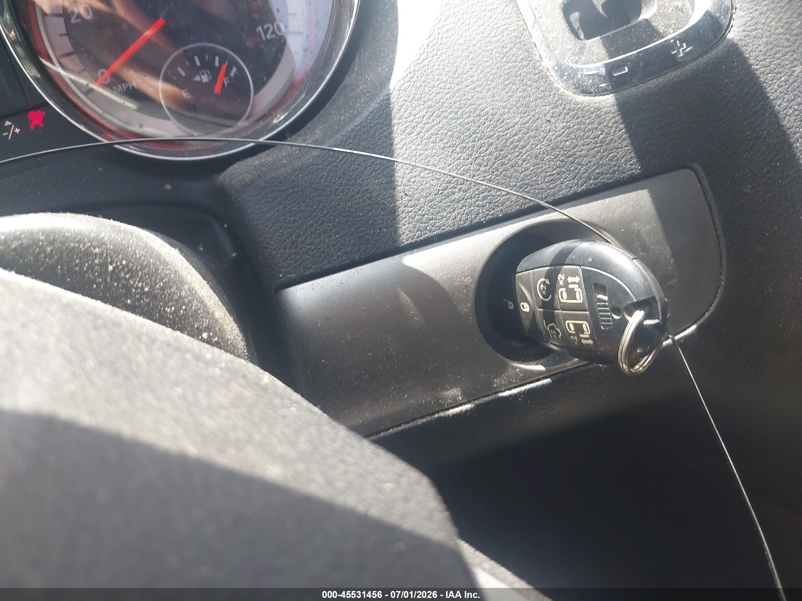 2015 Dodge Grand Caravan R/t Silver vin: 2C4RDGEG2FR683859