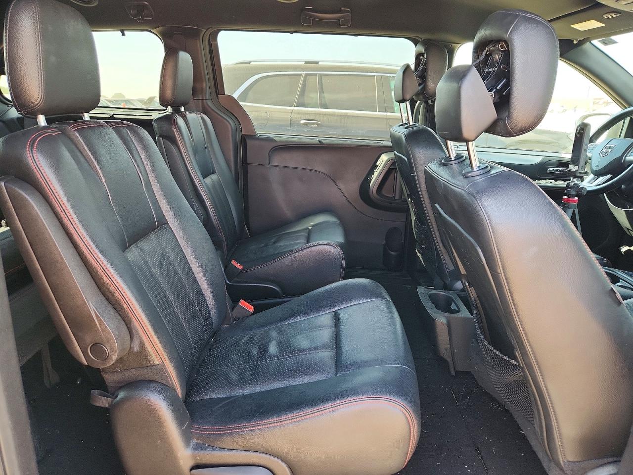 2017 Dodge Grand Caravan Gt Black vin: 2C4RDGEG2HR606833