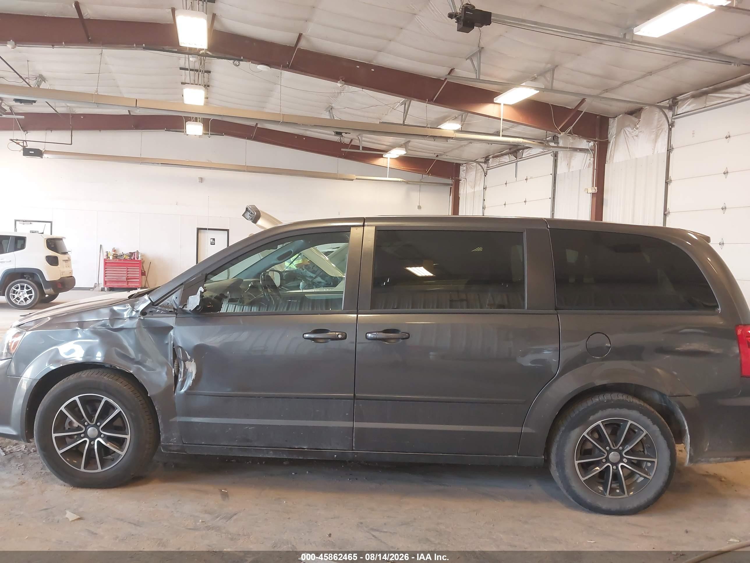 2017 Dodge Grand Caravan Gt Gray vin: 2C4RDGEG2HR701554