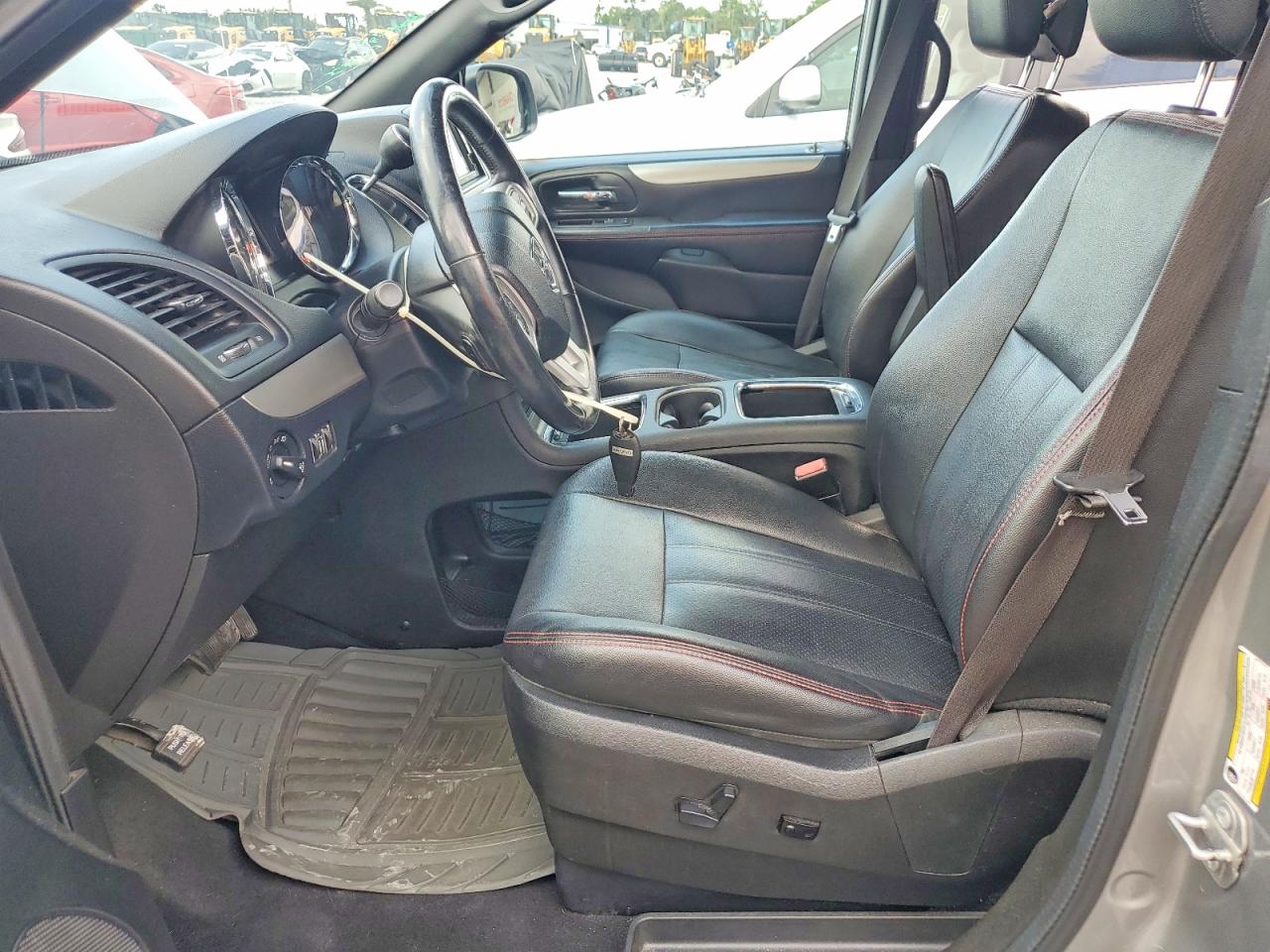 2018 Dodge Grand Caravan Gt Silver vin: 2C4RDGEG2JR344253