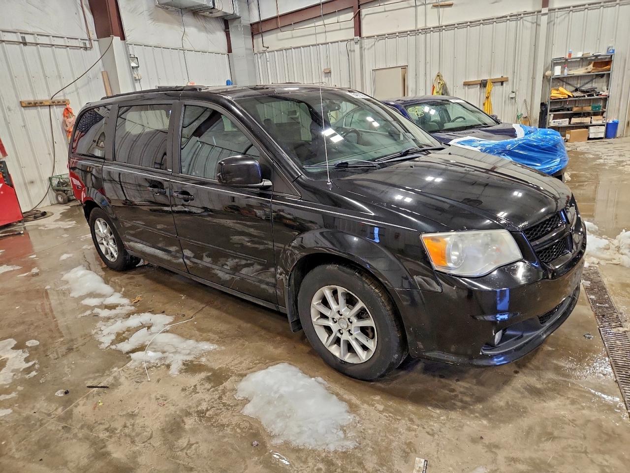 2013 Dodge Grand Caravan R/t Black vin: 2C4RDGEG3DR733097