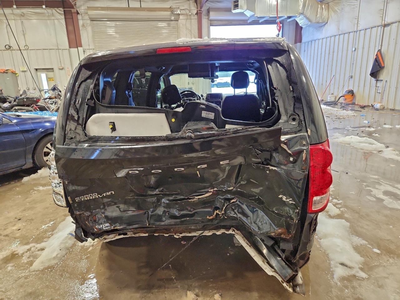 2013 Dodge Grand Caravan R/t Black vin: 2C4RDGEG3DR733097