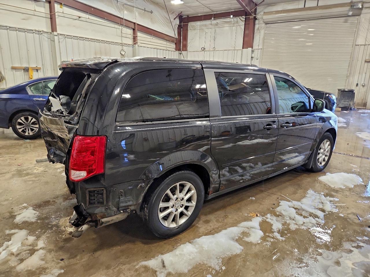2013 Dodge Grand Caravan R/t Black vin: 2C4RDGEG3DR733097