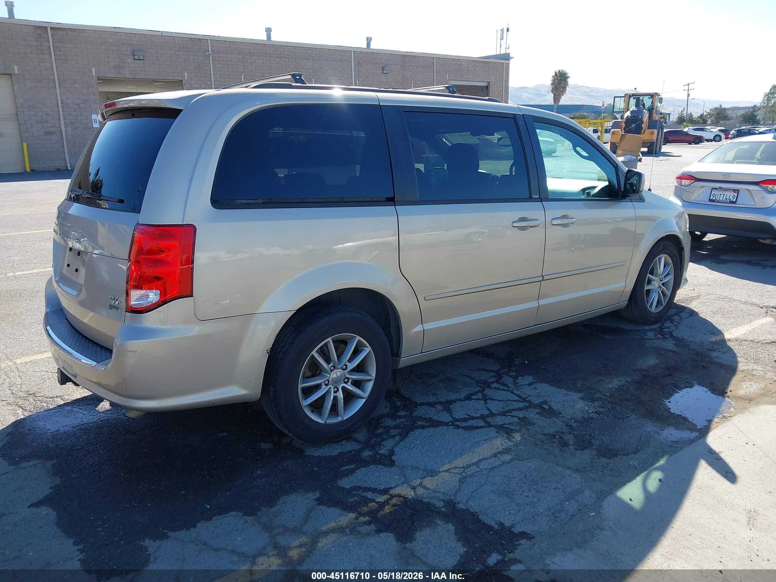 2014 Dodge Grand Caravan R/t Gold vin: 2C4RDGEG3ER184972