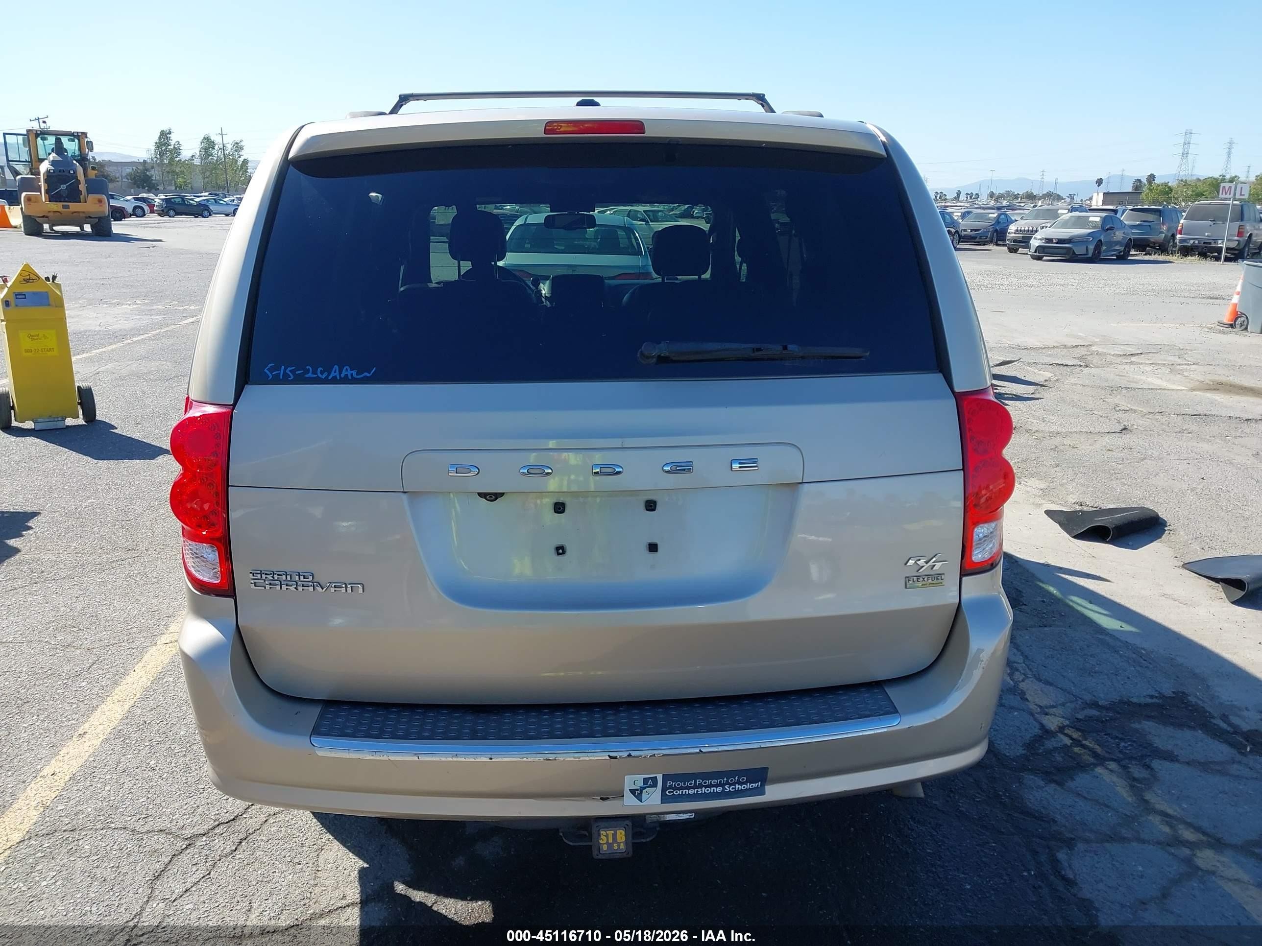 2014 Dodge Grand Caravan R/t Gold vin: 2C4RDGEG3ER184972