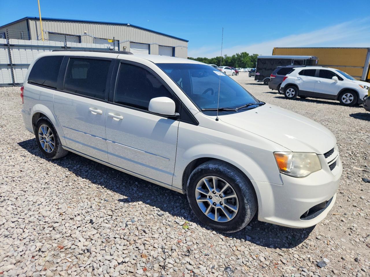 2013 Dodge Grand Caravan R White vin: 2C4RDGEG4DR741533