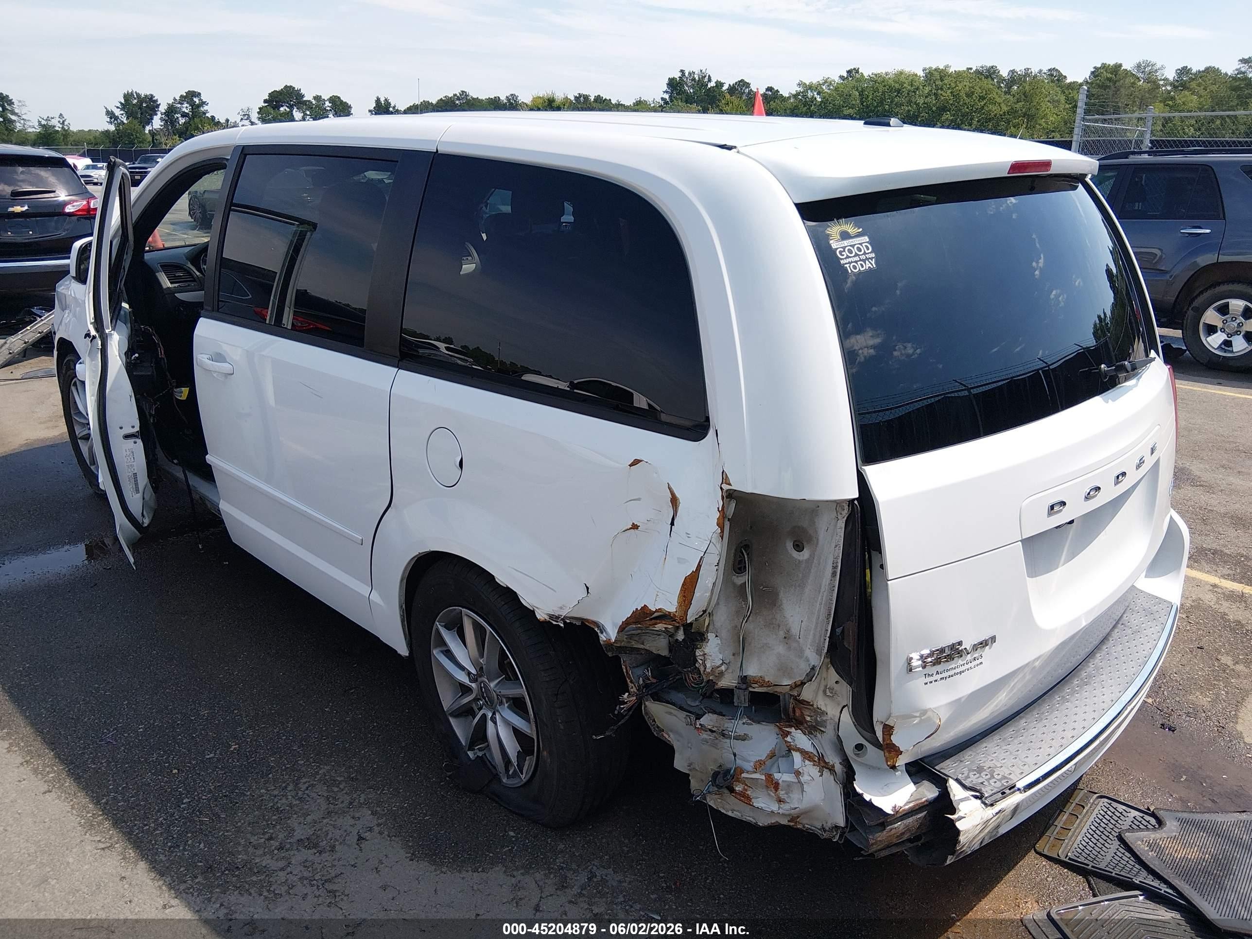 2014 Dodge Grand Caravan R/t White vin: 2C4RDGEG5ER190238