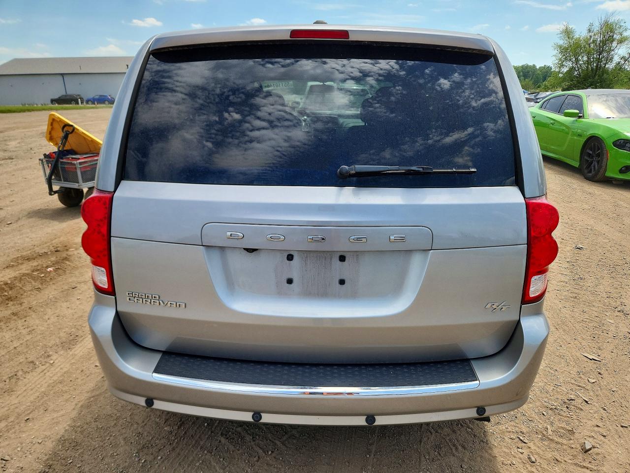 2014 Dodge Grand Caravan R Silver vin: 2C4RDGEG5ER404791