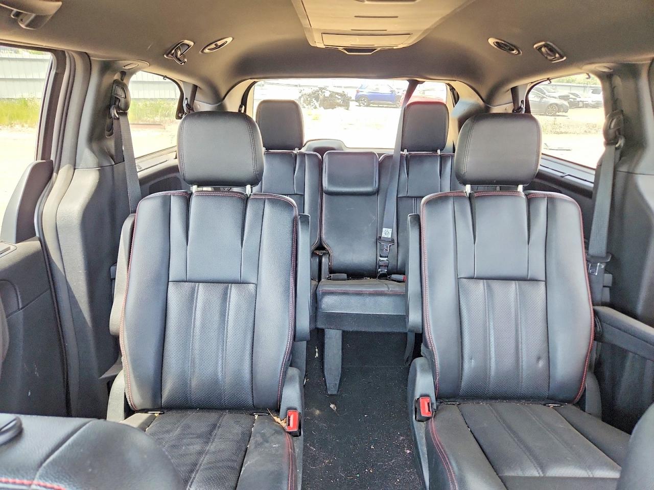 2014 Dodge Grand Caravan R Silver vin: 2C4RDGEG5ER404791
