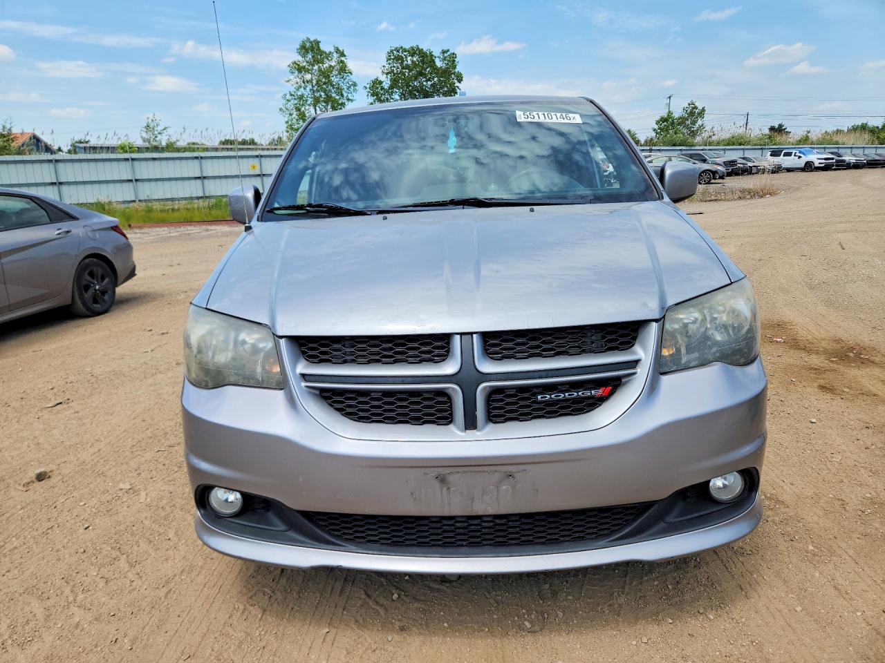 2014 Dodge Grand Caravan R Silver vin: 2C4RDGEG5ER404791