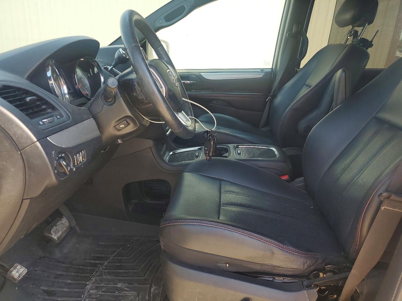 2014 Dodge Grand Caravan R Silver vin: 2C4RDGEG5ER404791