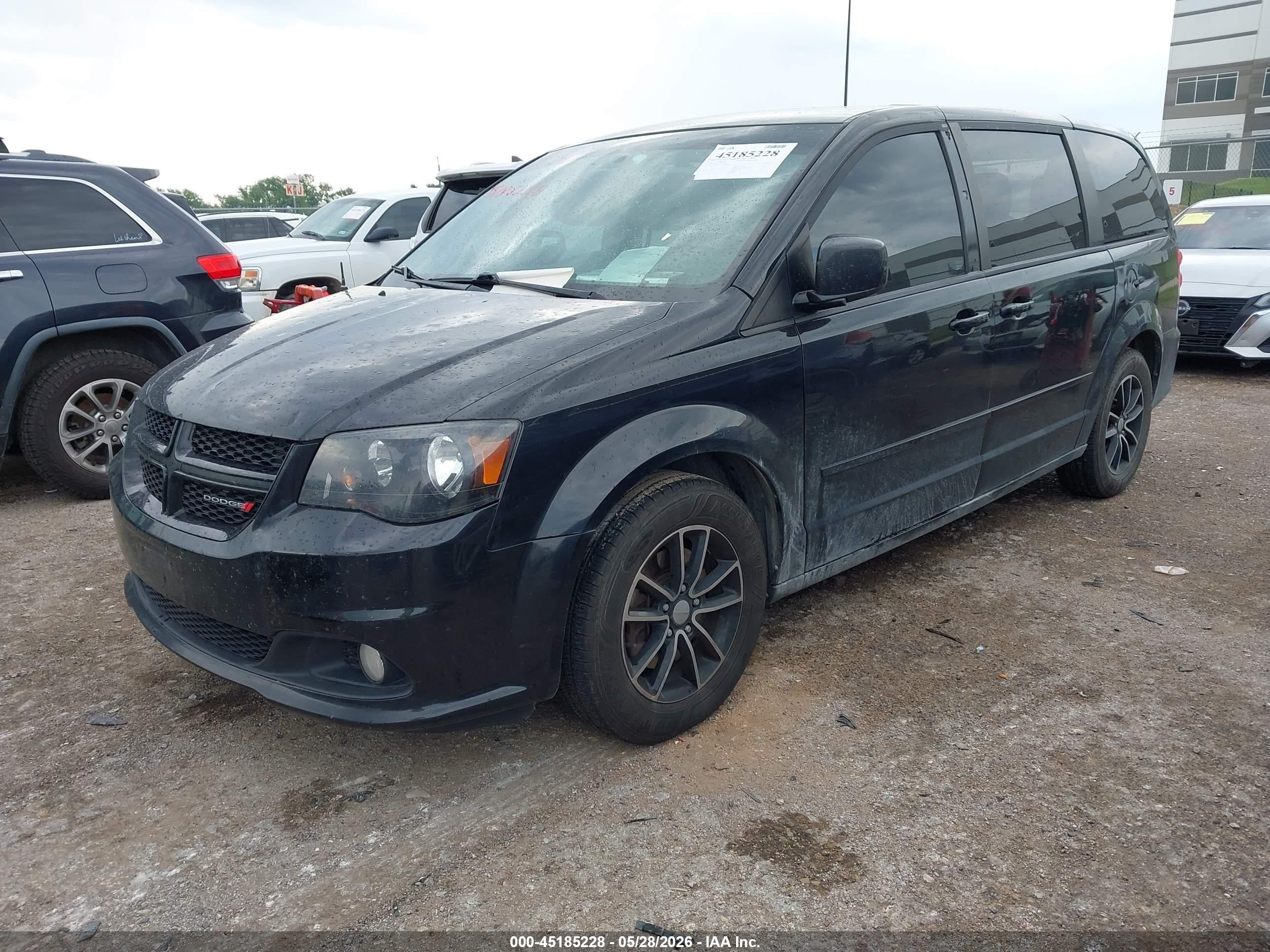 2015 Dodge Grand Caravan R/t Черный vin: 2C4RDGEG5FR660706