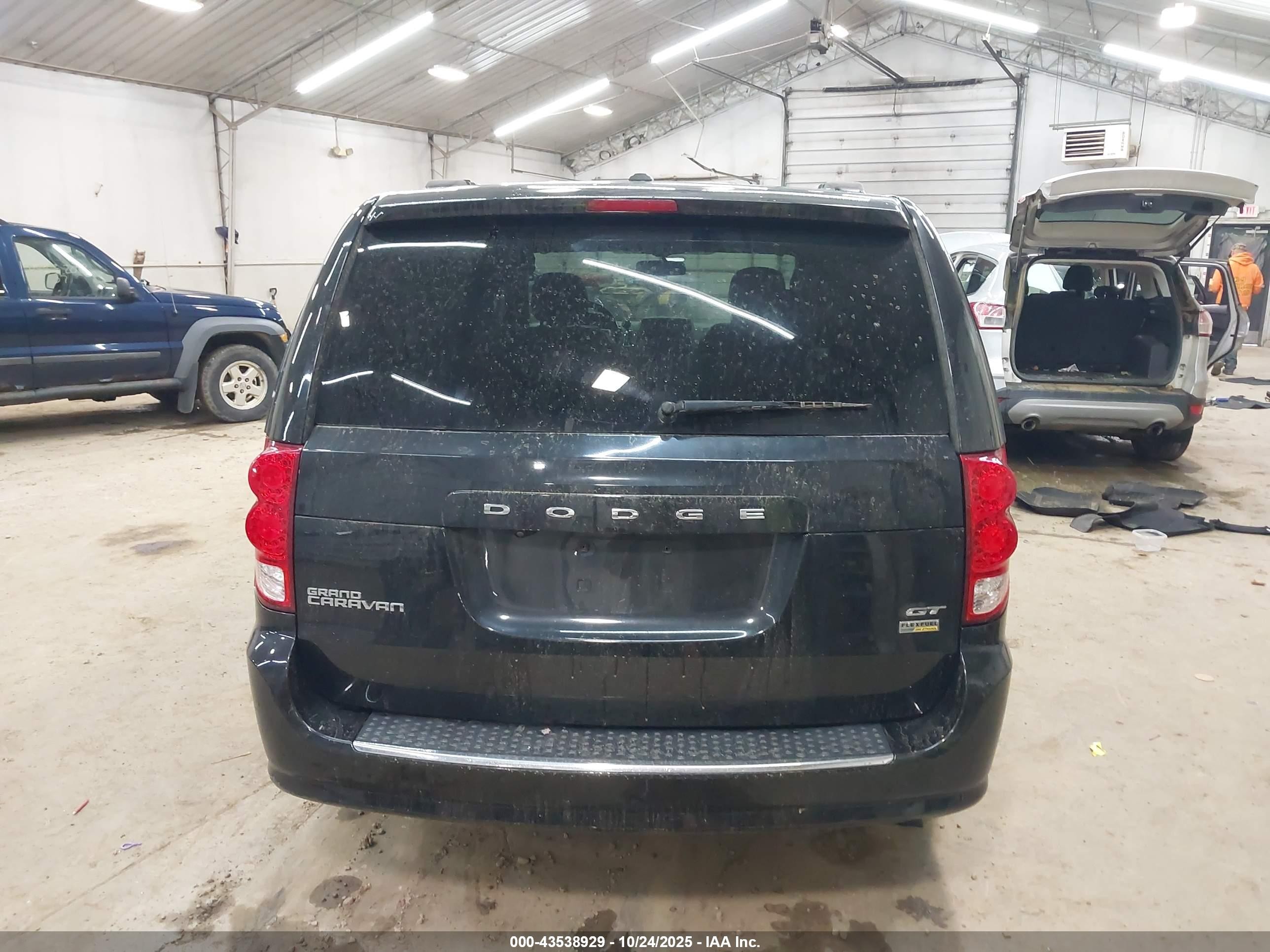2018 Dodge Grand Caravan Gt Black vin: 2C4RDGEG5JR147688