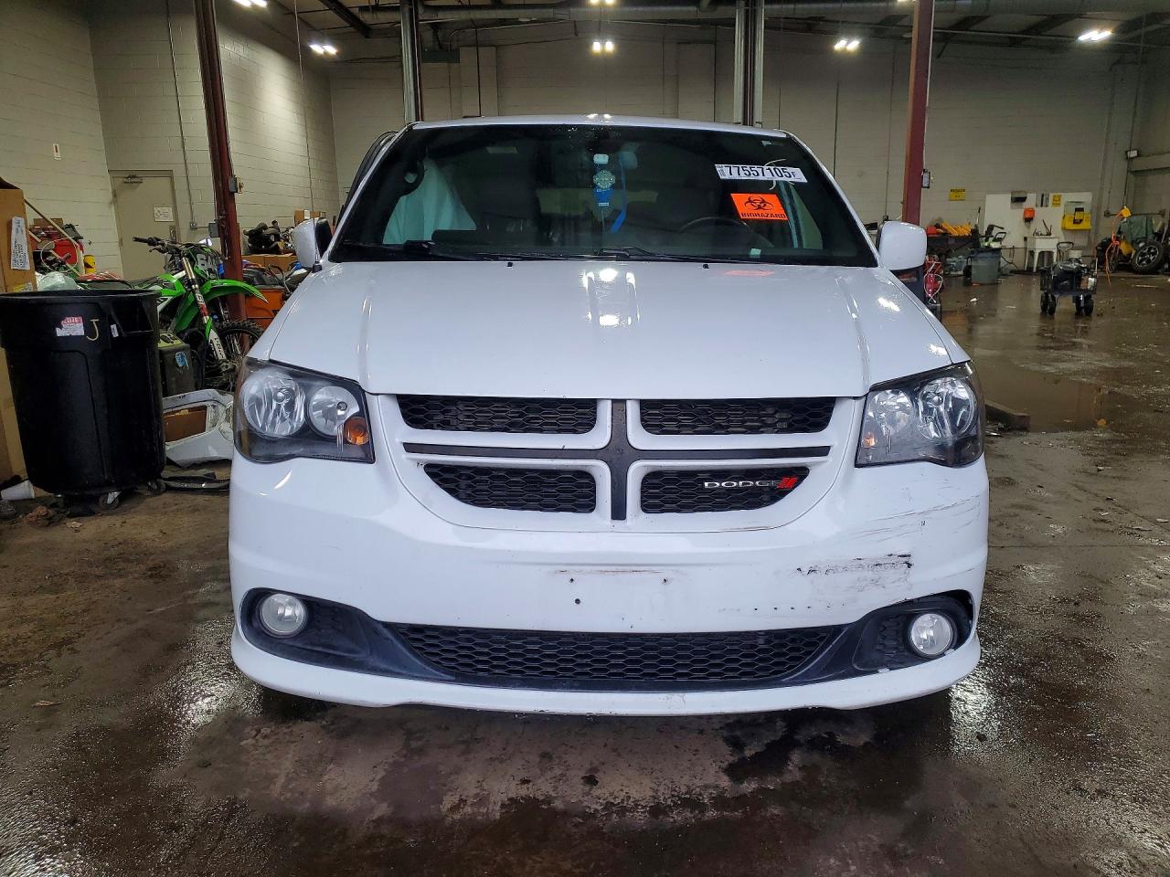 2018 Dodge Grand Caravan Gt White vin: 2C4RDGEG5JR335384