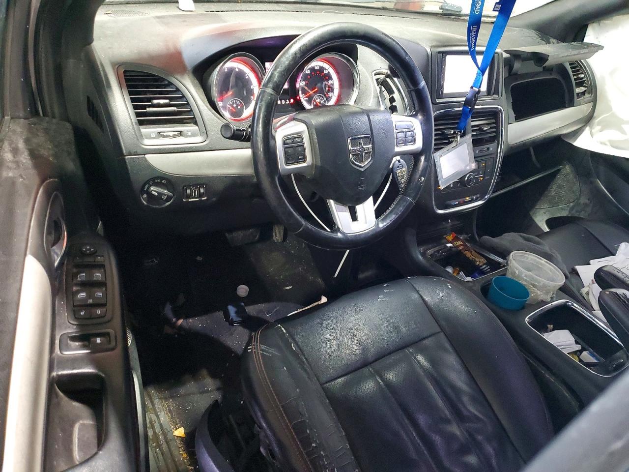 2018 Dodge Grand Caravan Gt White vin: 2C4RDGEG5JR335384