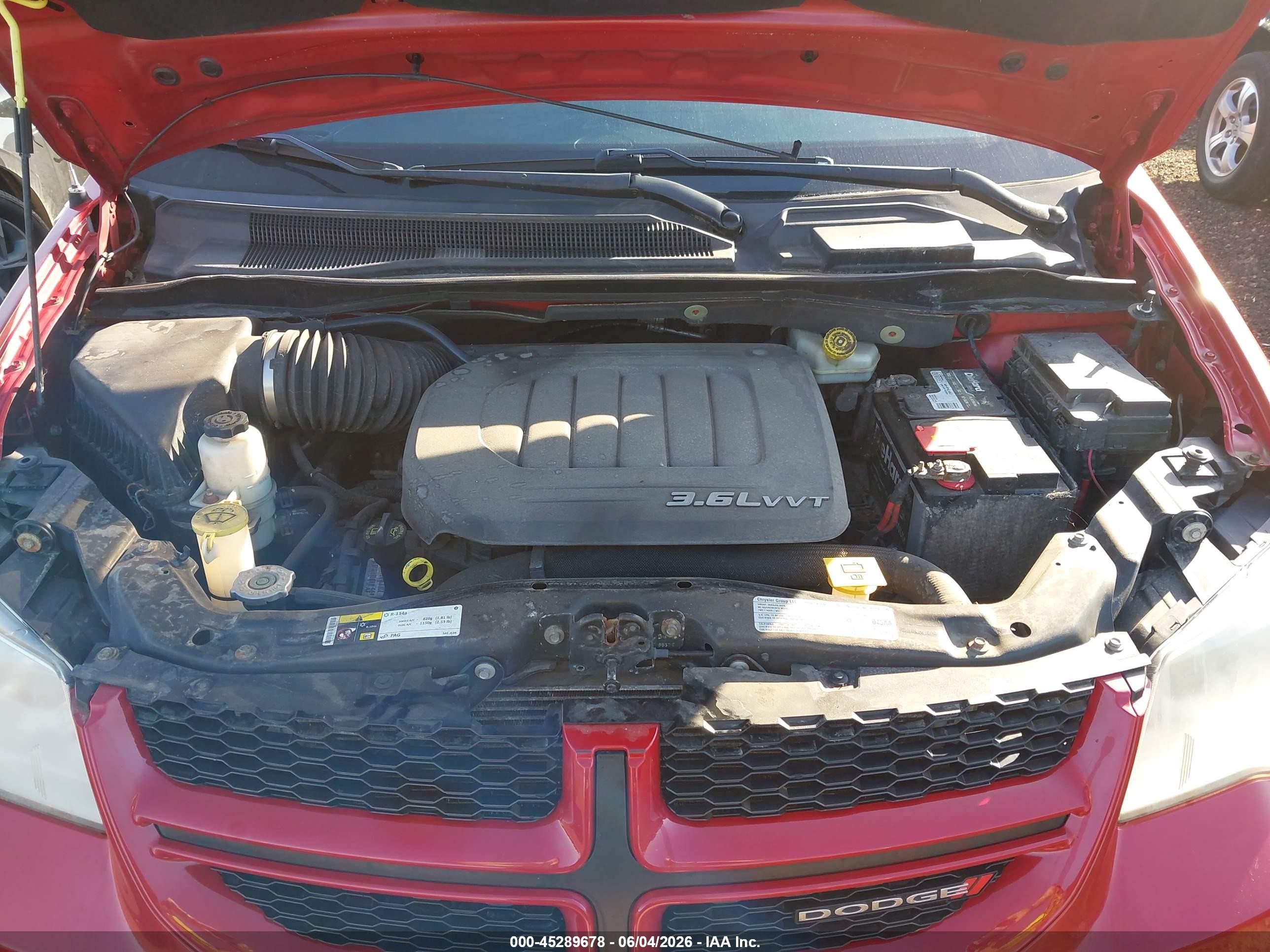 2013 Dodge Grand Caravan R/t Red vin: 2C4RDGEG6DR643586