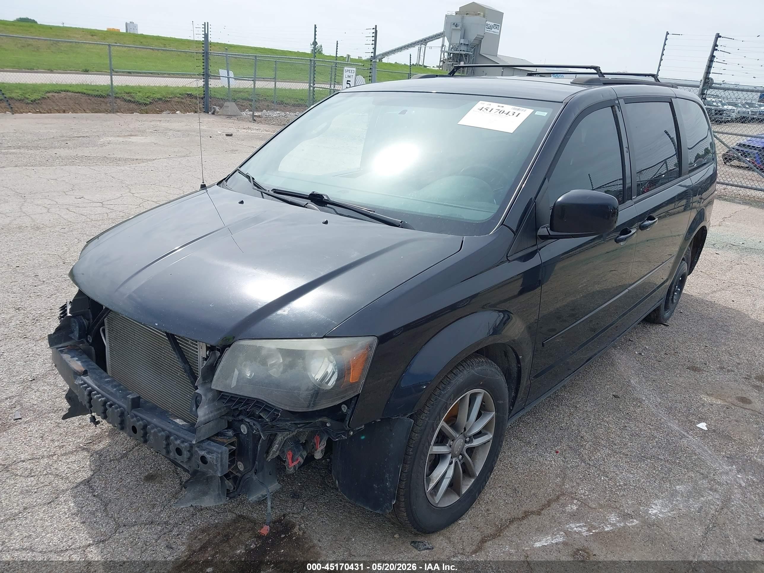 2014 Dodge Grand Caravan R/t Black vin: 2C4RDGEG6ER309558